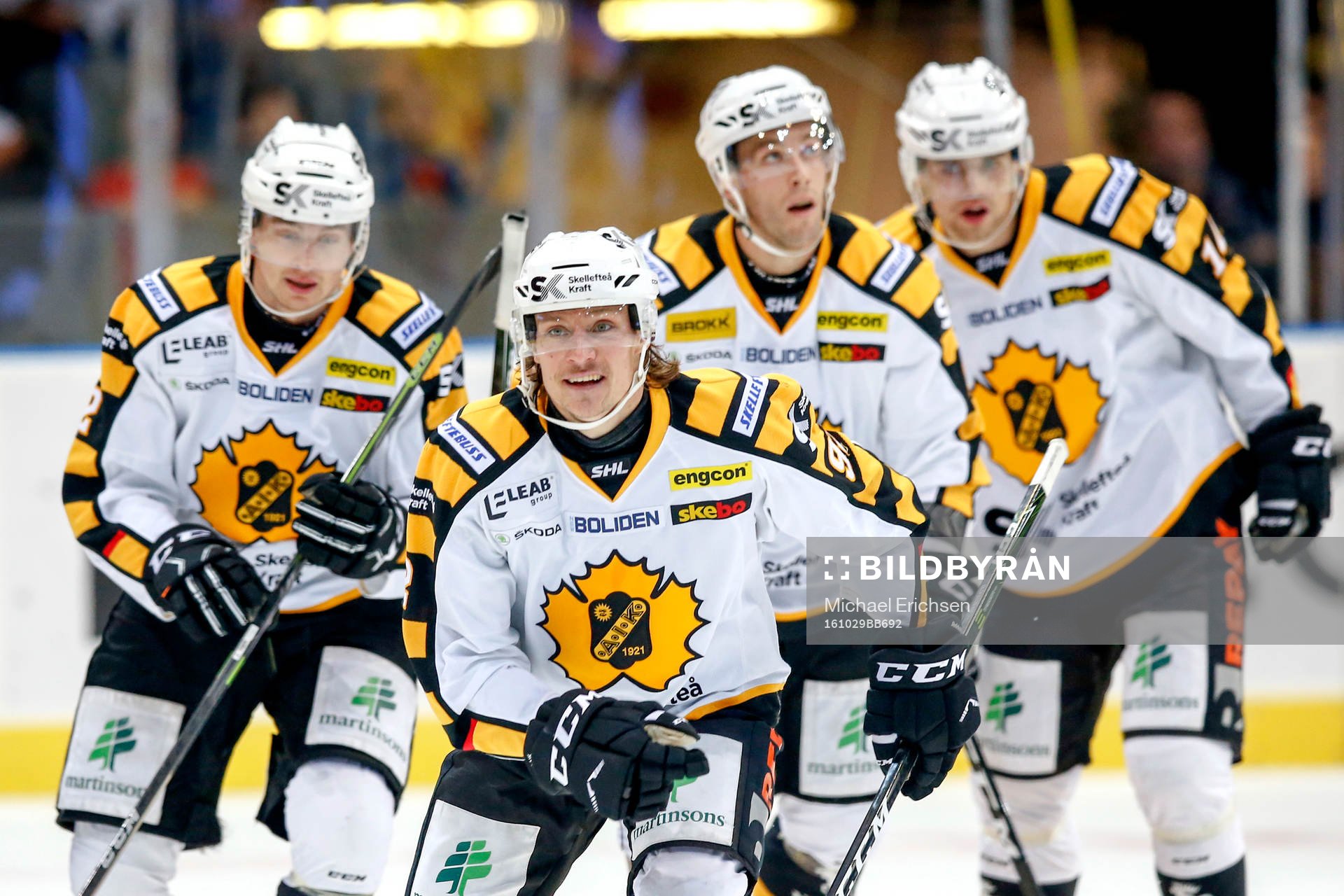 Skellefteås Jesper Olofsson jublar