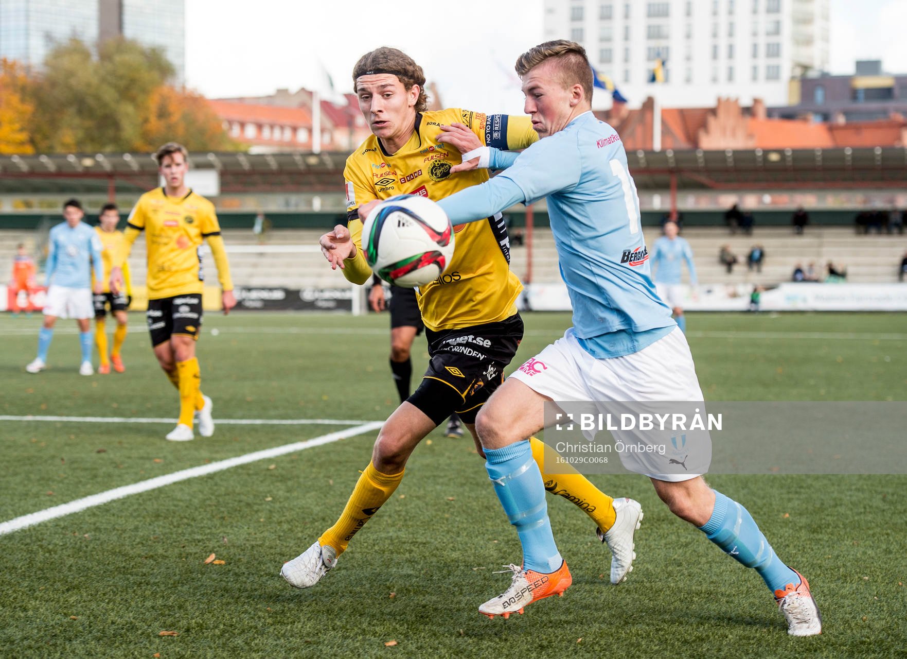 Elfsborgs Christopher McVey mot Malmös Teddy Bergqvist