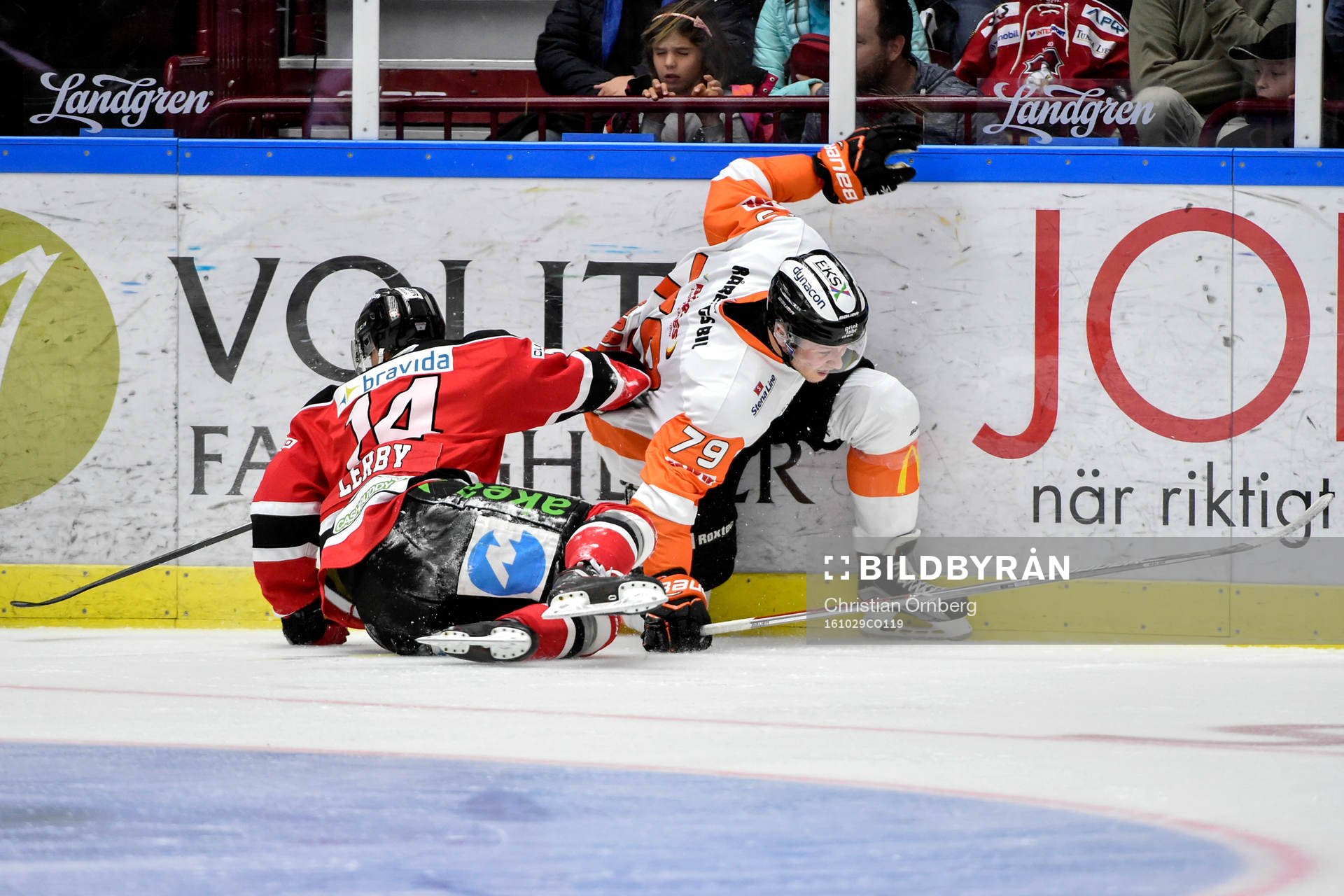 Malmö Redhawks Carl-Johan Lerby och Karlskronas Emil