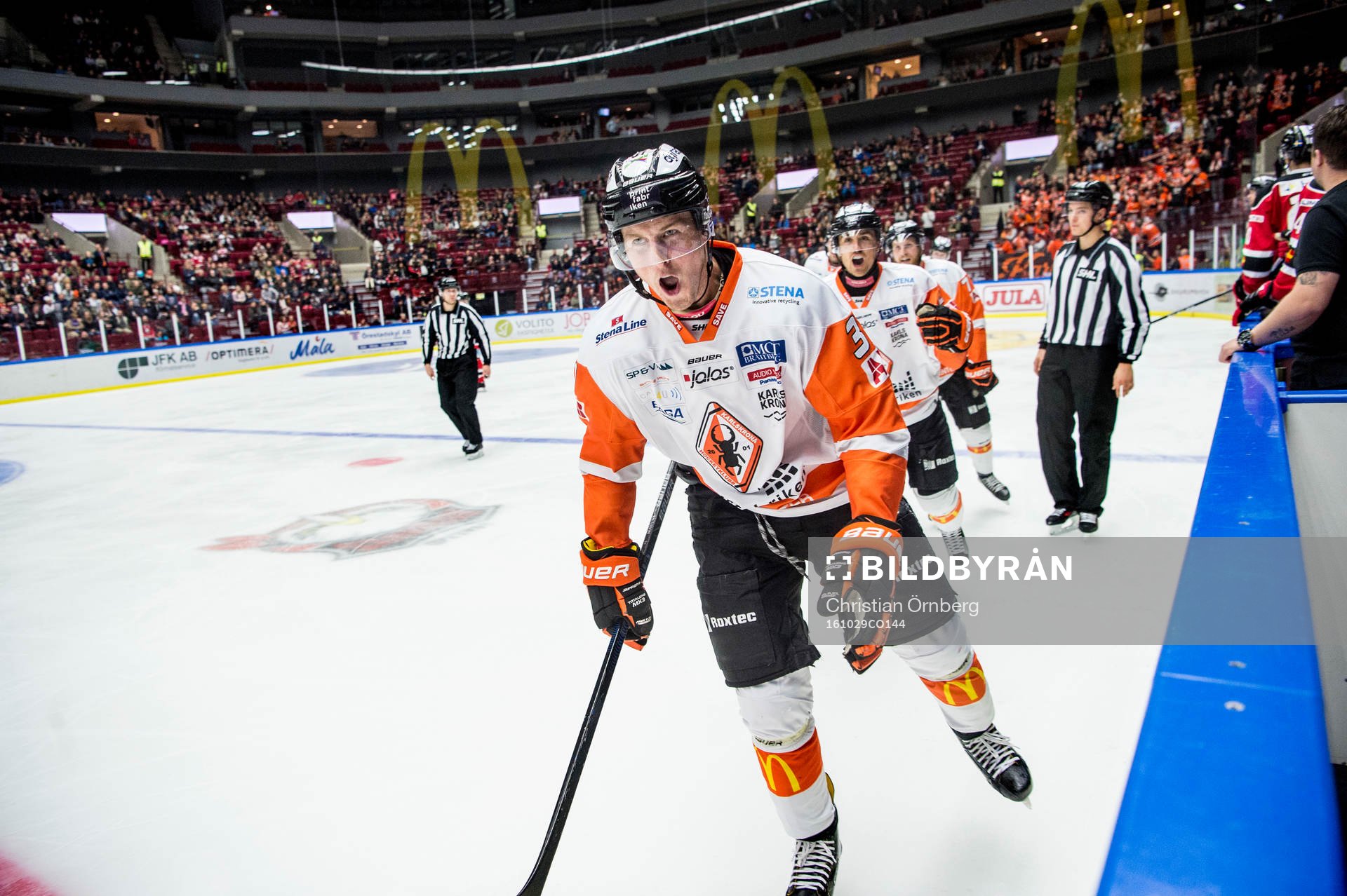 Karlskronas Marcus Paulsson jublar