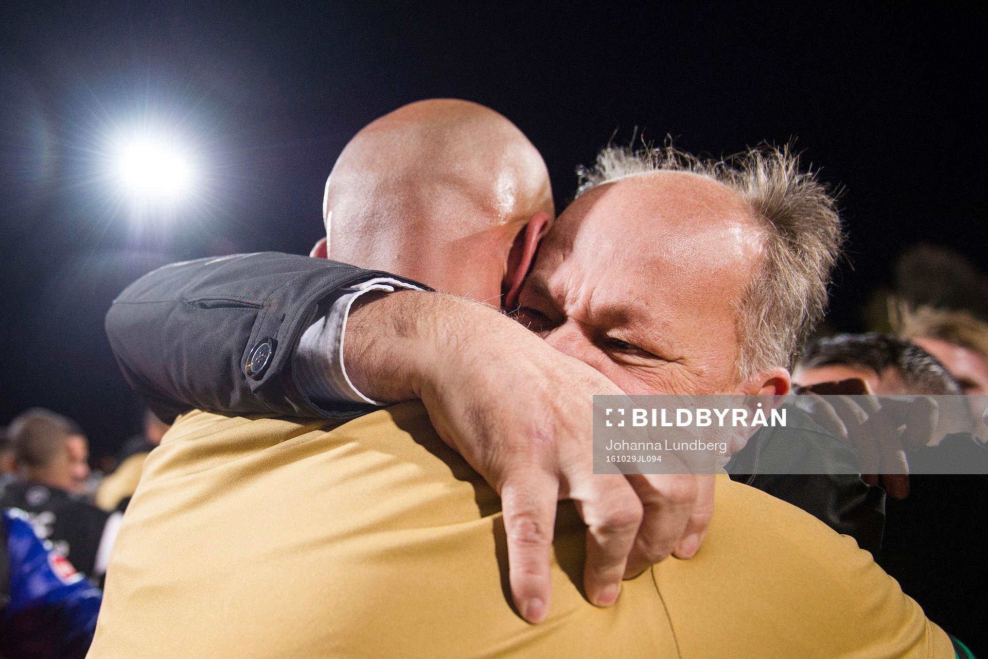 Athletics ordförande Alex Ryssholm jublar efter att laget är klart för allsvenskan 2017 efter fotbollsmatchen i superettan mellan AFC United och Åtvidaberg den 29 oktober 2016 i Stockholm.