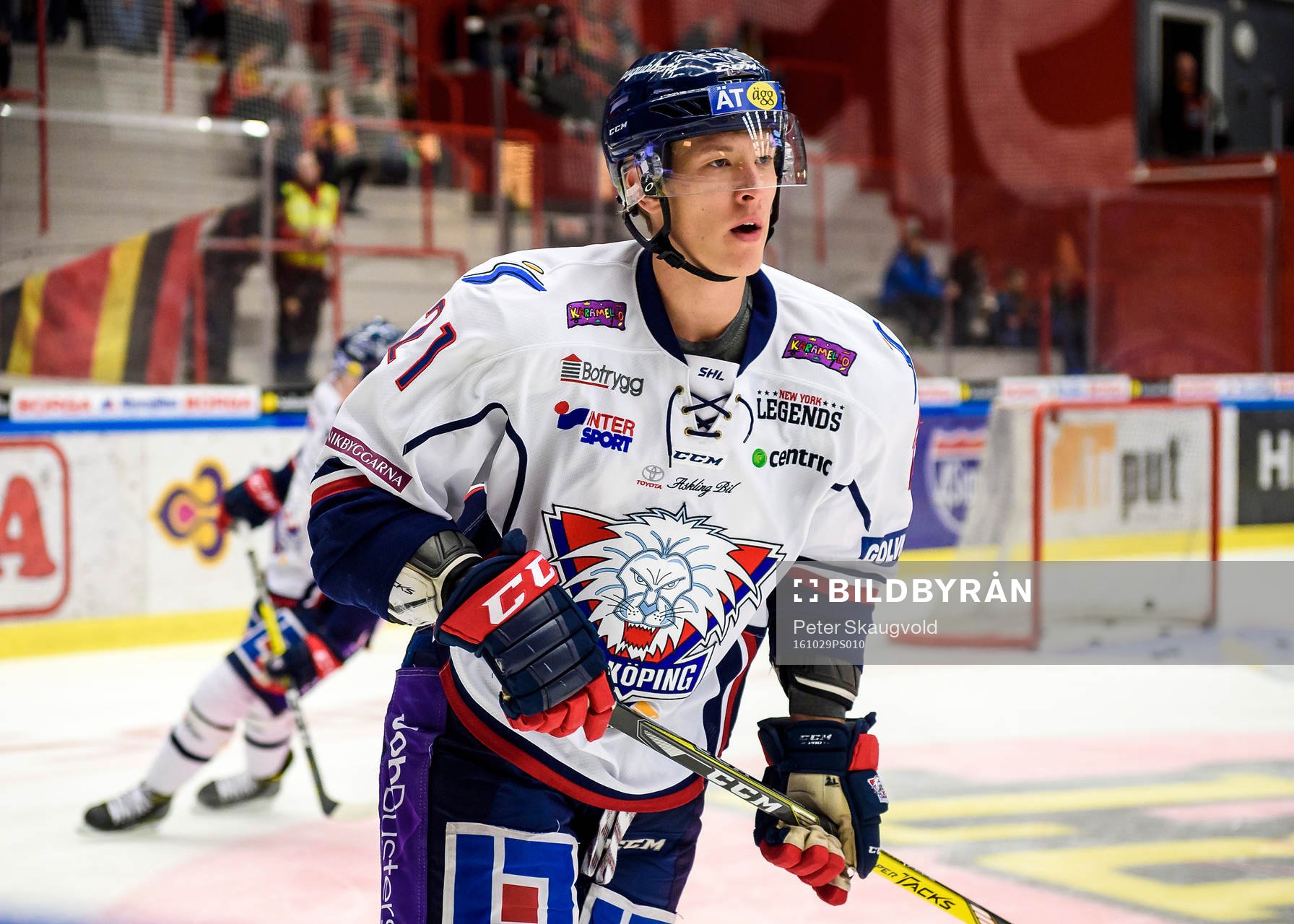 Linköpings Emil Sylvegård på uppvärmningen