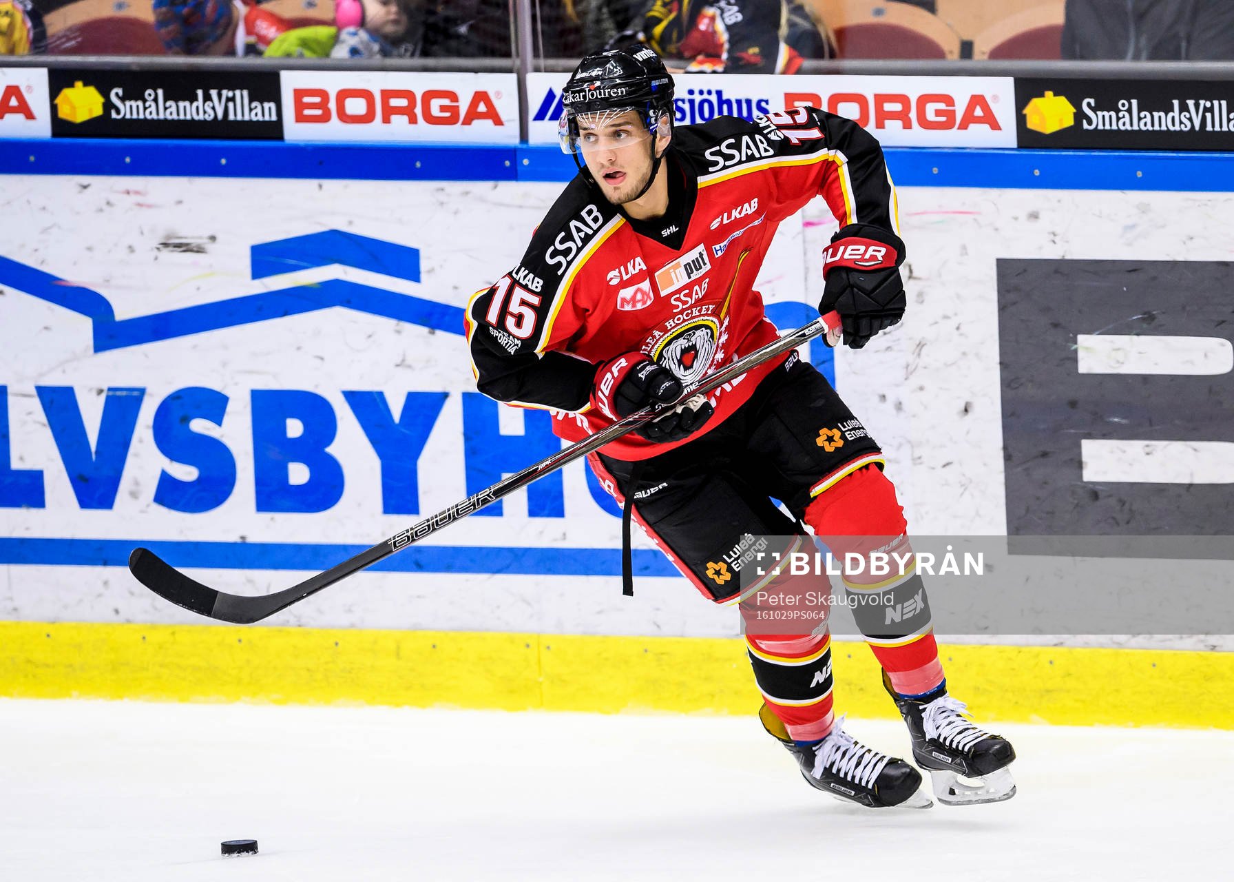 Luleås Christian Jaros med pucken