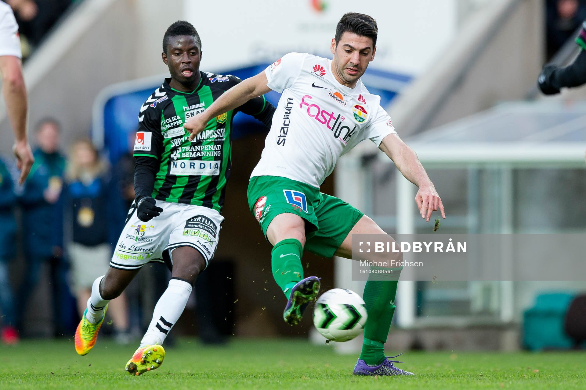 GAIS Kieron Cadogan och Dalkurds Mirkan Aydin
