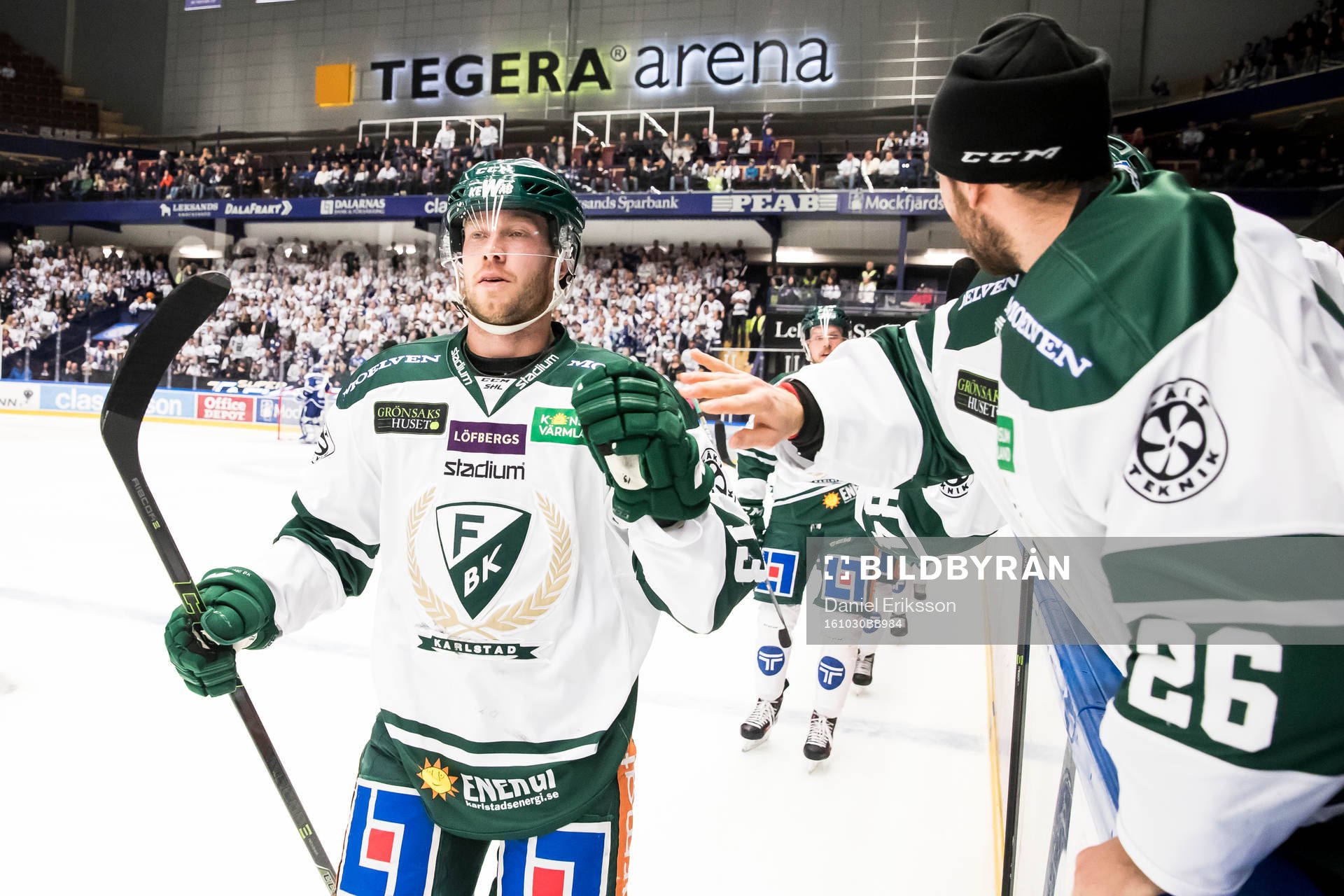 Färjestads Linus Persson jublar