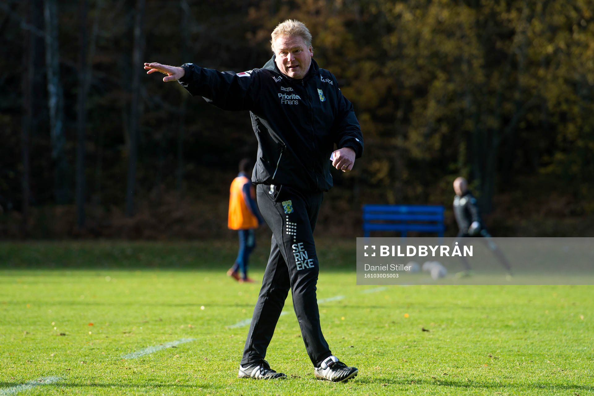 IFK Göteborgs tränare Jörgen Lennartsson  under en träning med IFK Göteborg den 30 oktober 2016 i Göteborg.