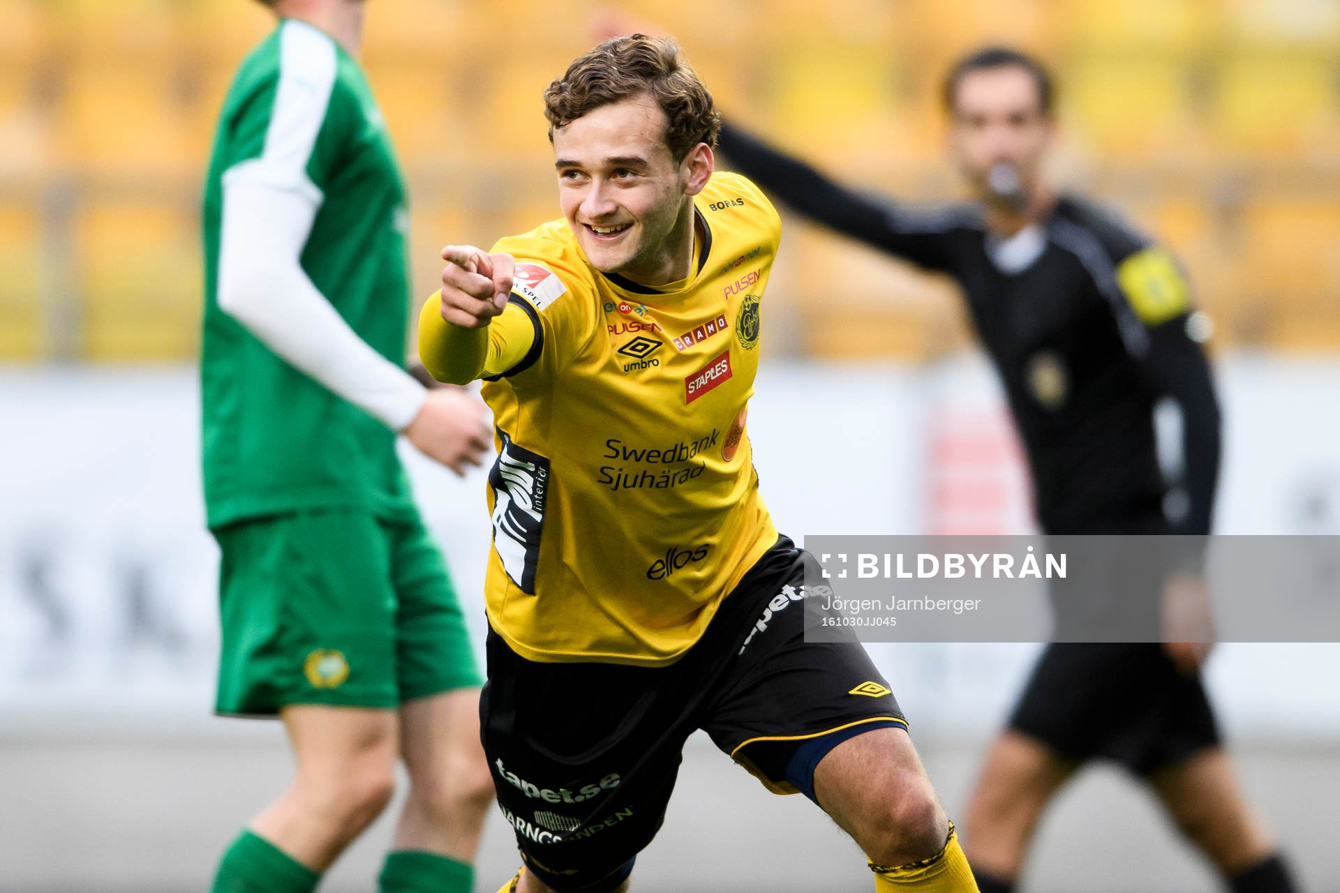 Elfsborgs Adrian Zeka jublar