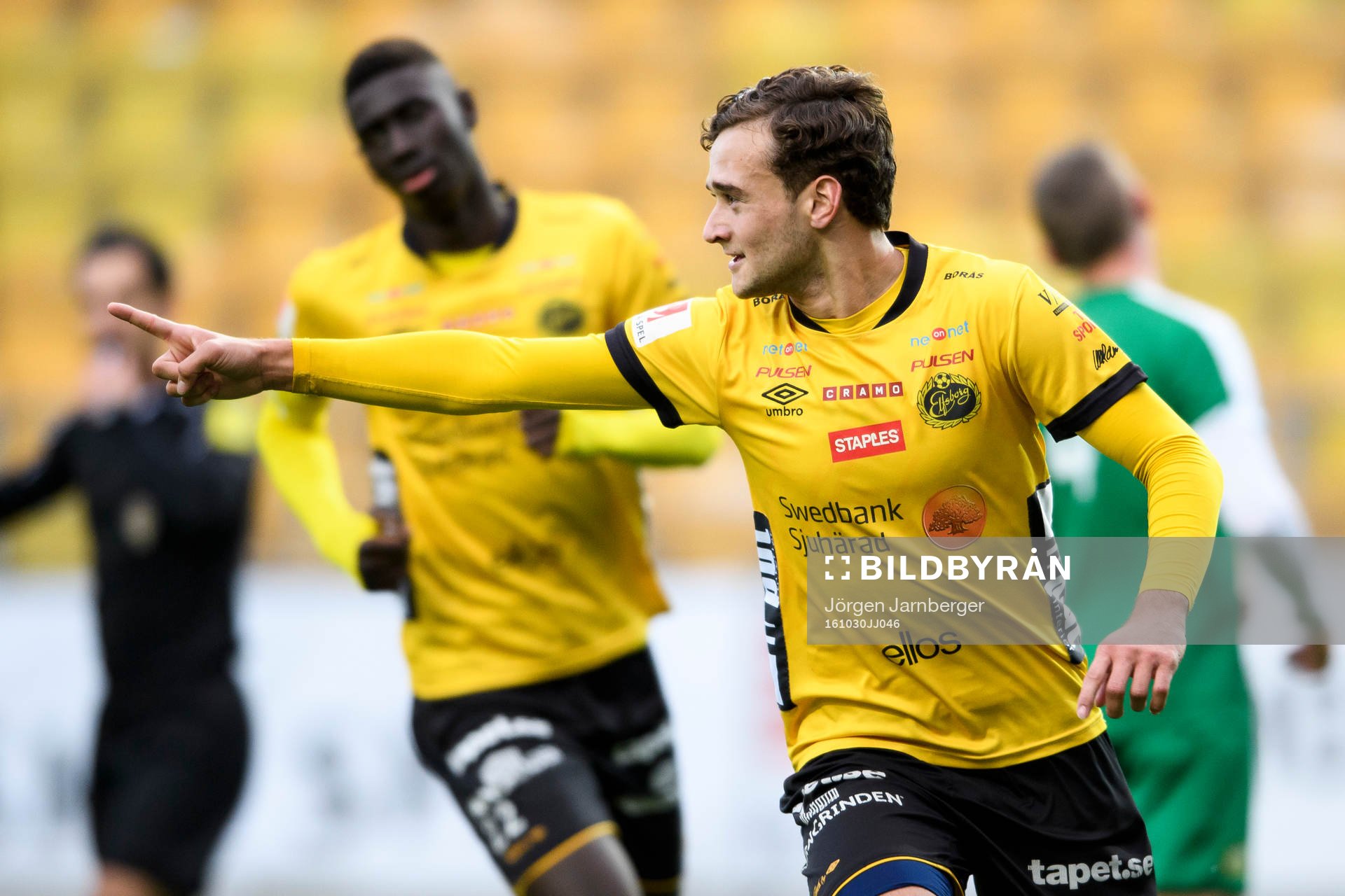 Elfsborgs Adrian Zeka jublar