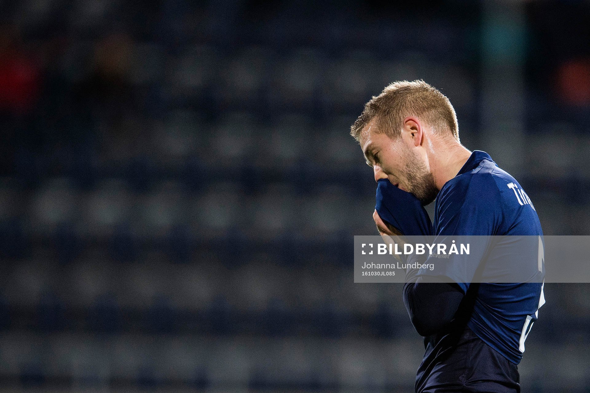 Malmö FFs Anton Tinnerholm deppar