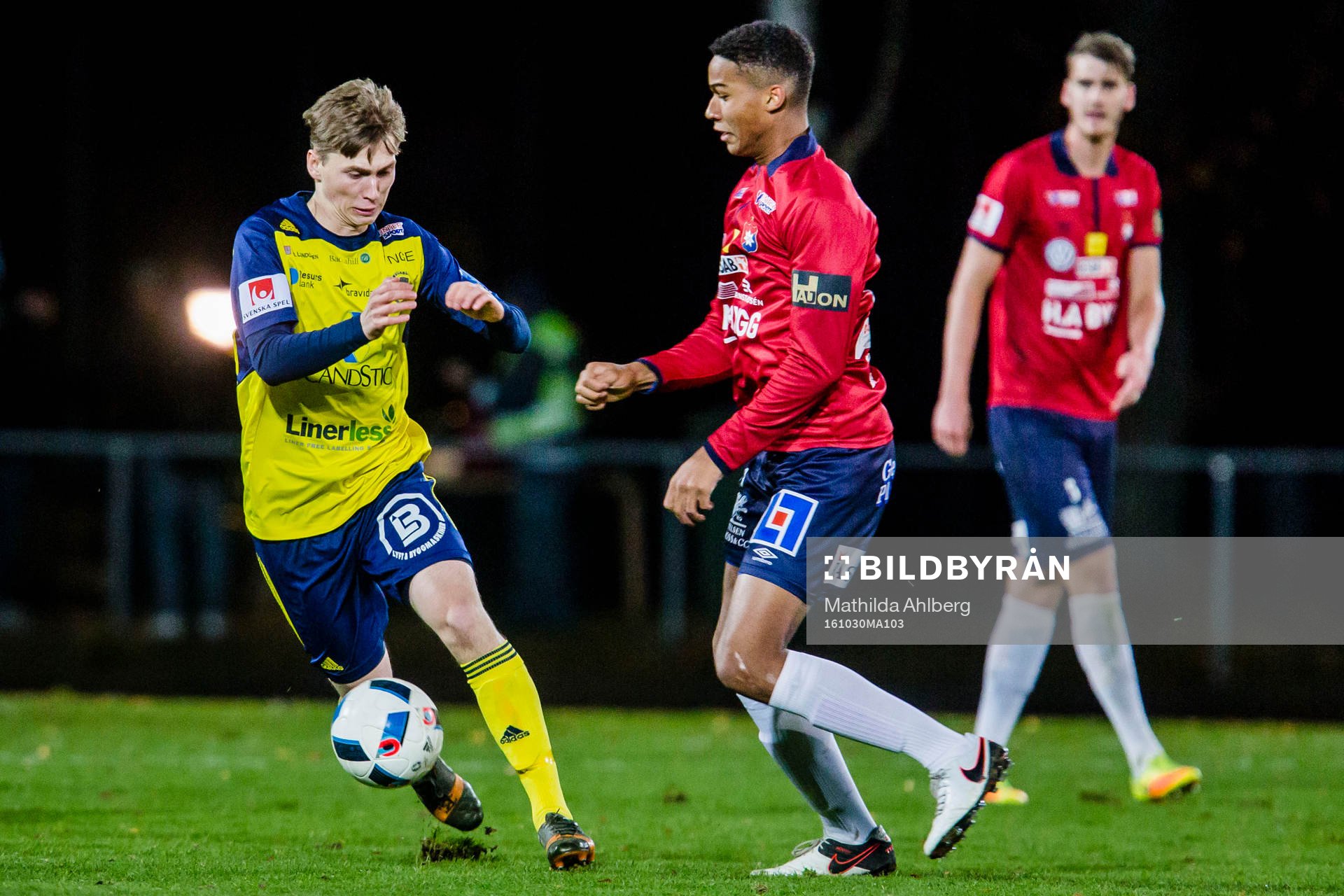 Ängelholms Edvin Nilsson och Örgrytes David Johansson