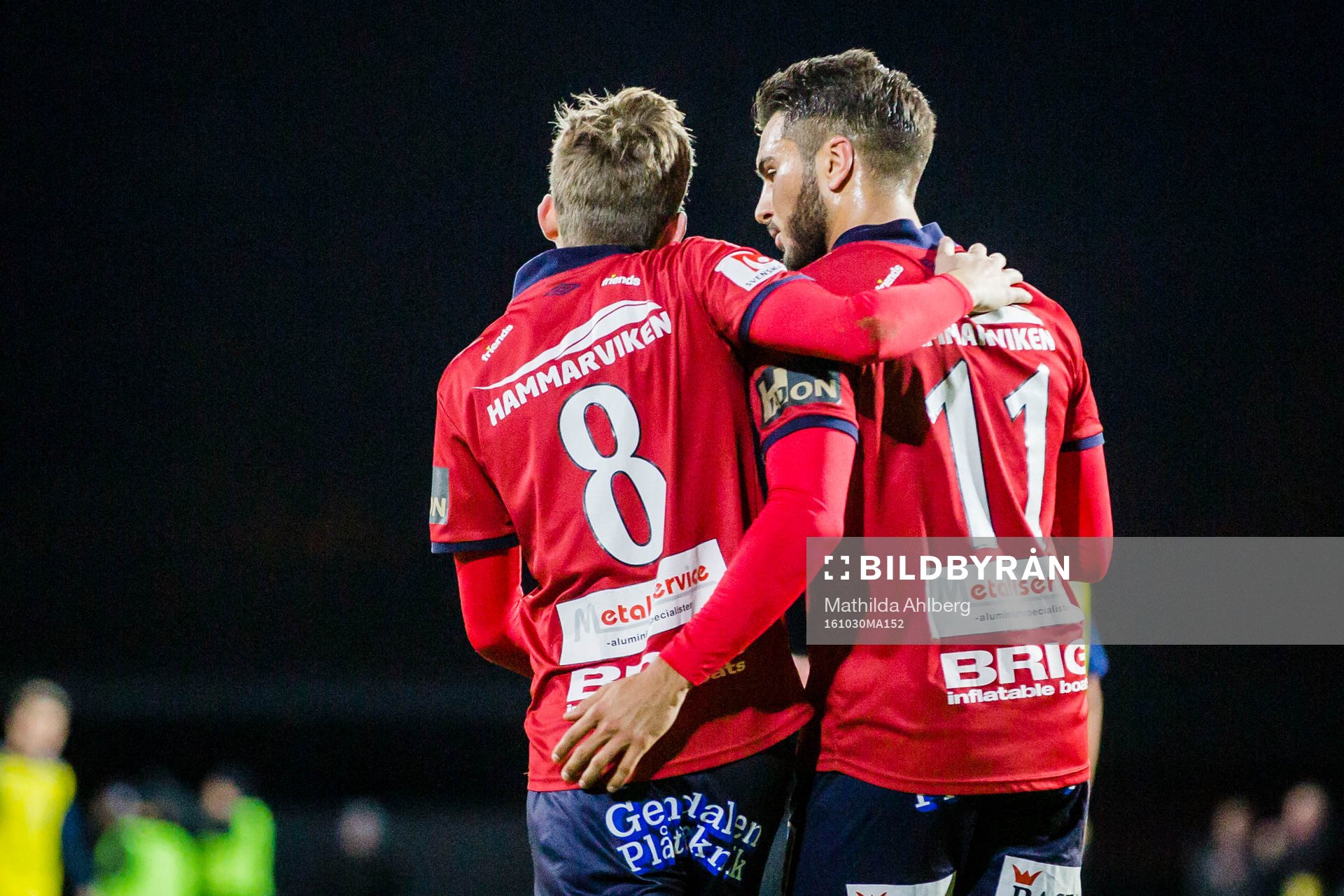 Örgrytes Andreas Östling och William Atashkadeh jublar