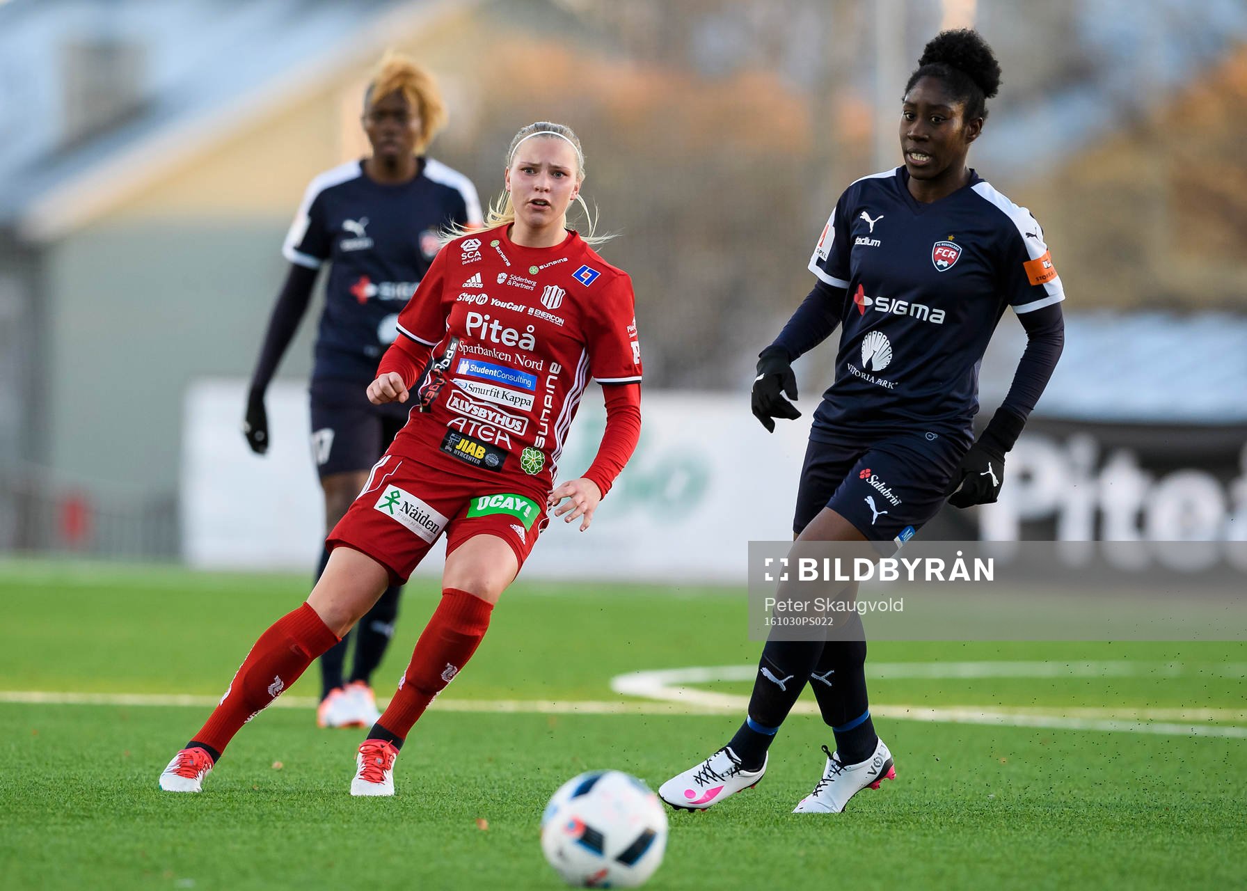 Piteås Ellen Löfqvist och Rosengårds Anita Asante