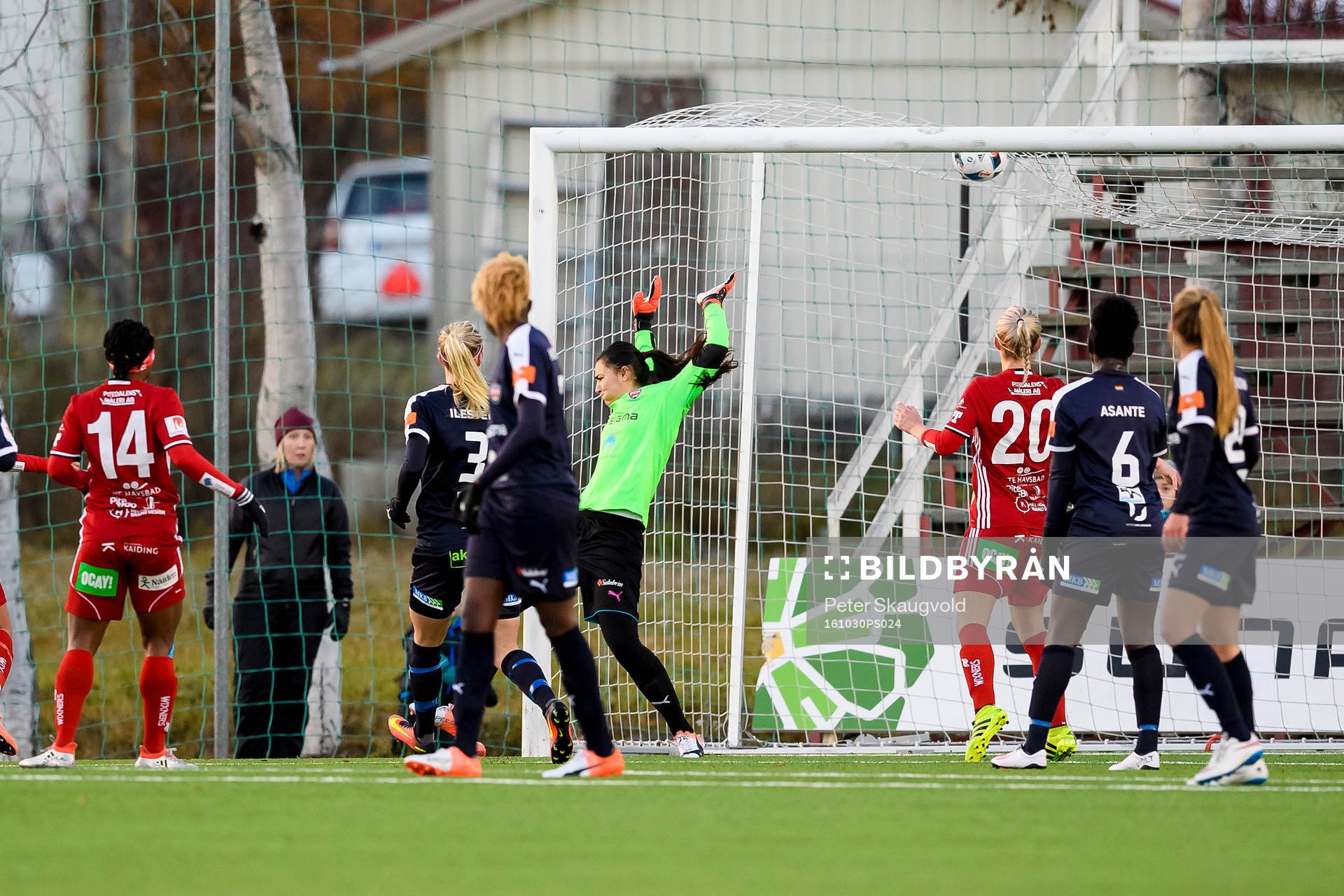 Piteås Tempest-Marie Norlin gör 1-1 bakom Rosengårds