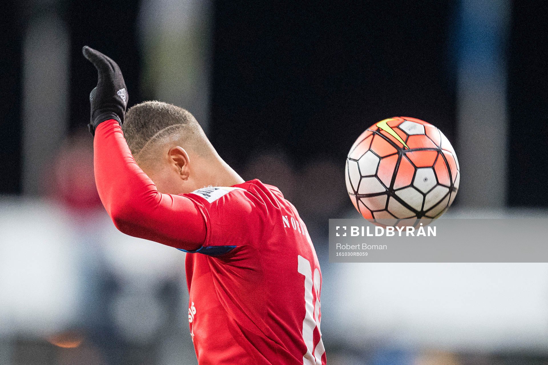 Helsingborgs Jordan Larsson droppar bollen