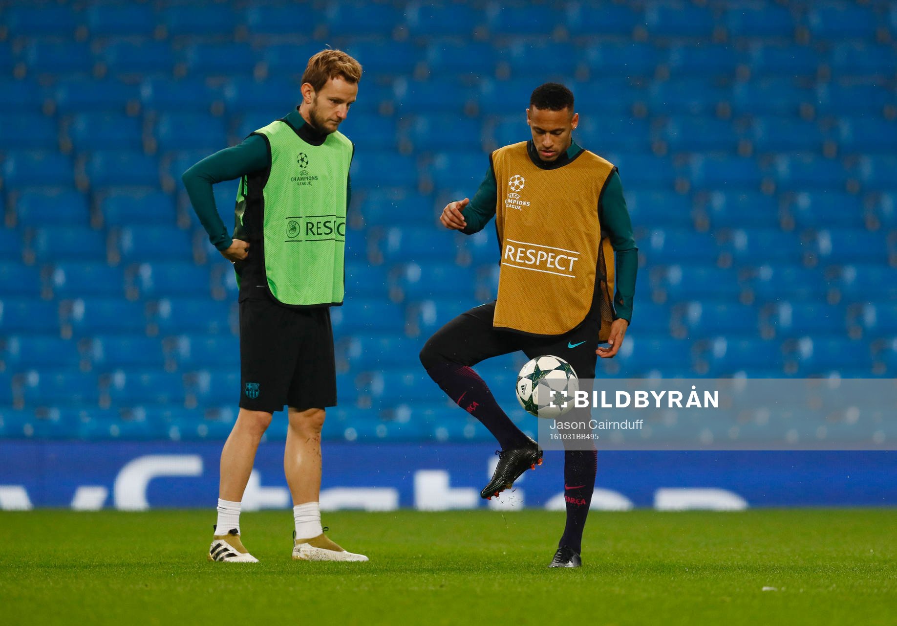  Britain Football Soccer - FC Barcelona Training - Etihad Stadium, Manchester, England - 31/10/16