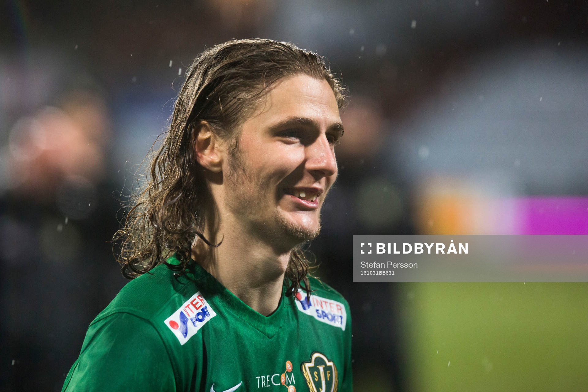 Jönköpings Pawel Cibicki glad