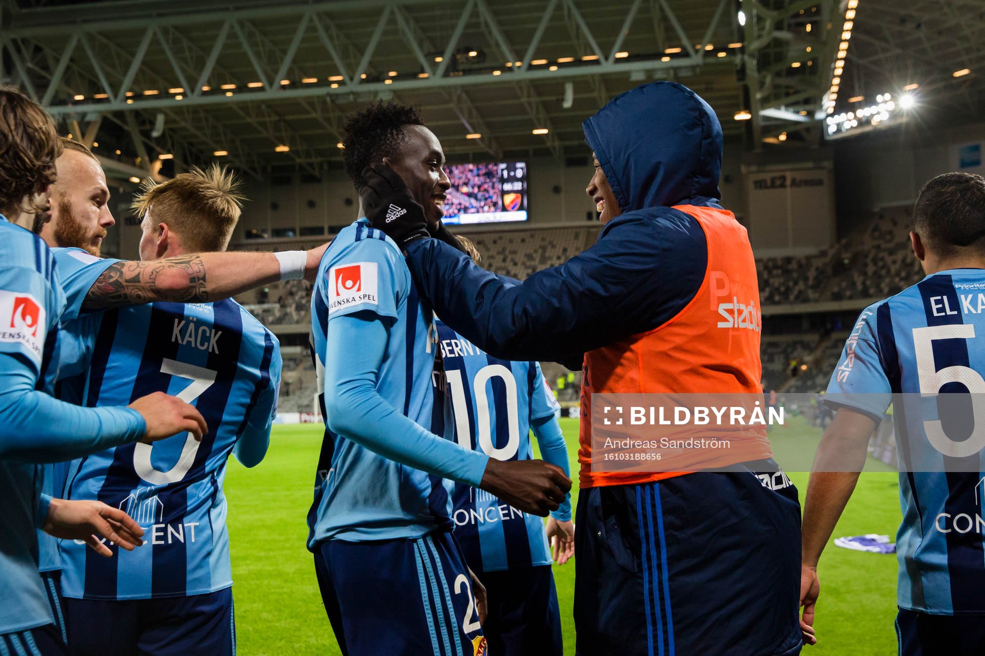Djurgårdens Philana Tinotenda Kadewere gör 1-0 och
