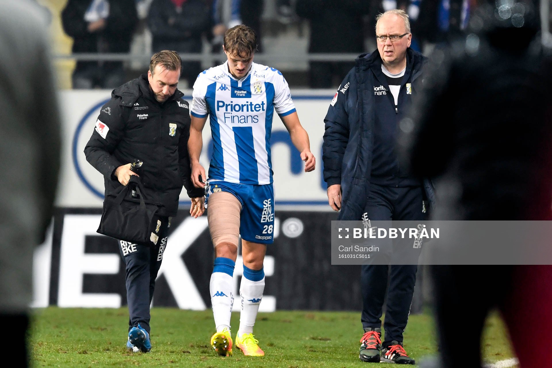 IFK Göteborgs Thomas Rogne får lämna planen