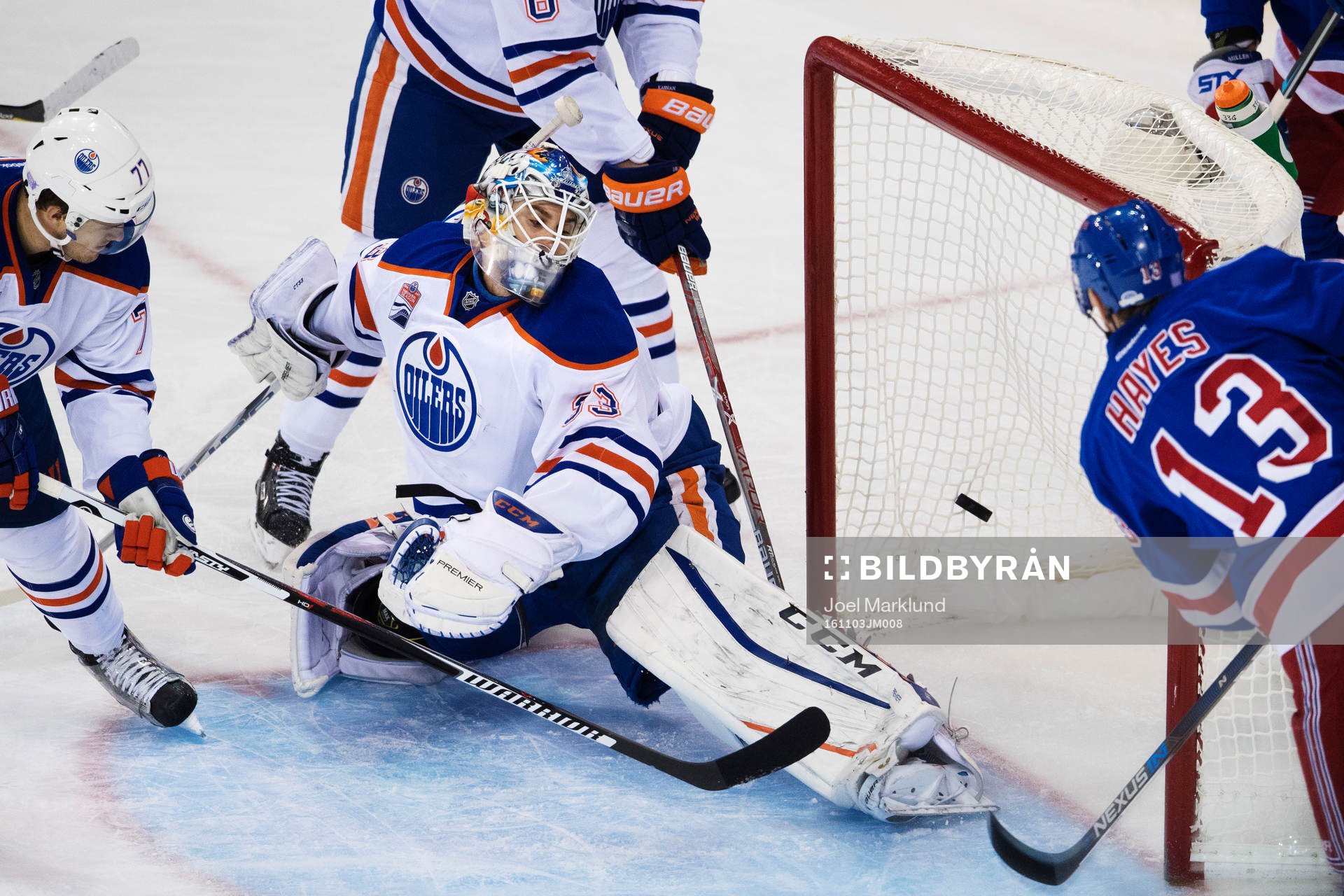 Edmontons Cam Talbot släpper in 1-1 från New Yorks Kevin