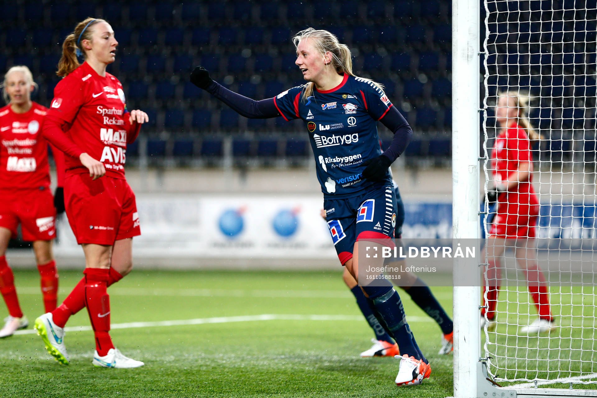 Linköpings Stina Blackstenius jublar