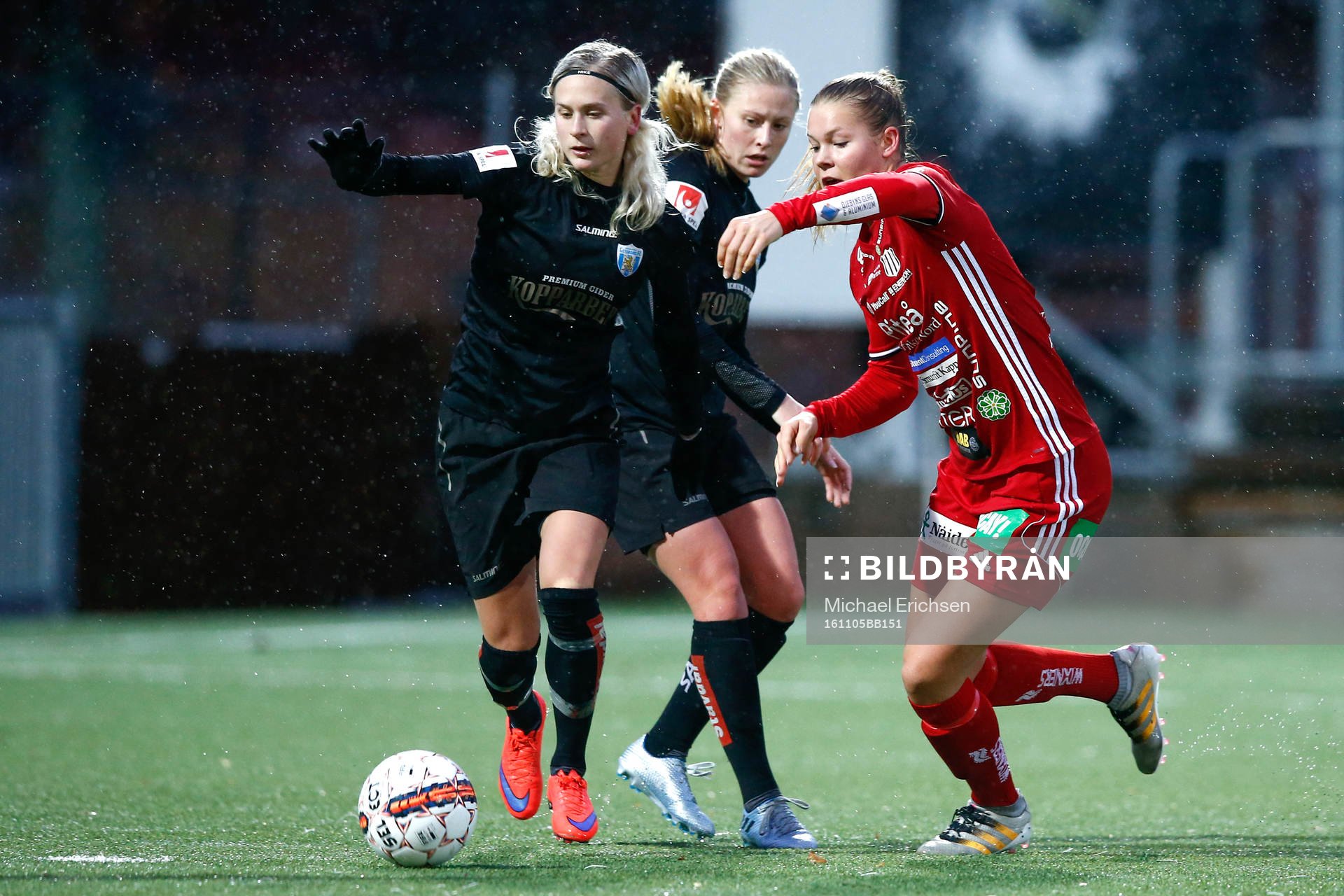 Göteborgs Filippa Curmark och Piteås Nina Jakobsson