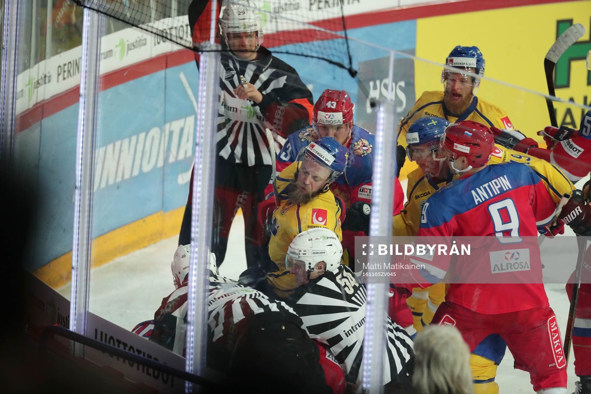 Fredrik Pettersson, SWE and Valery Nichushkin, RUS
