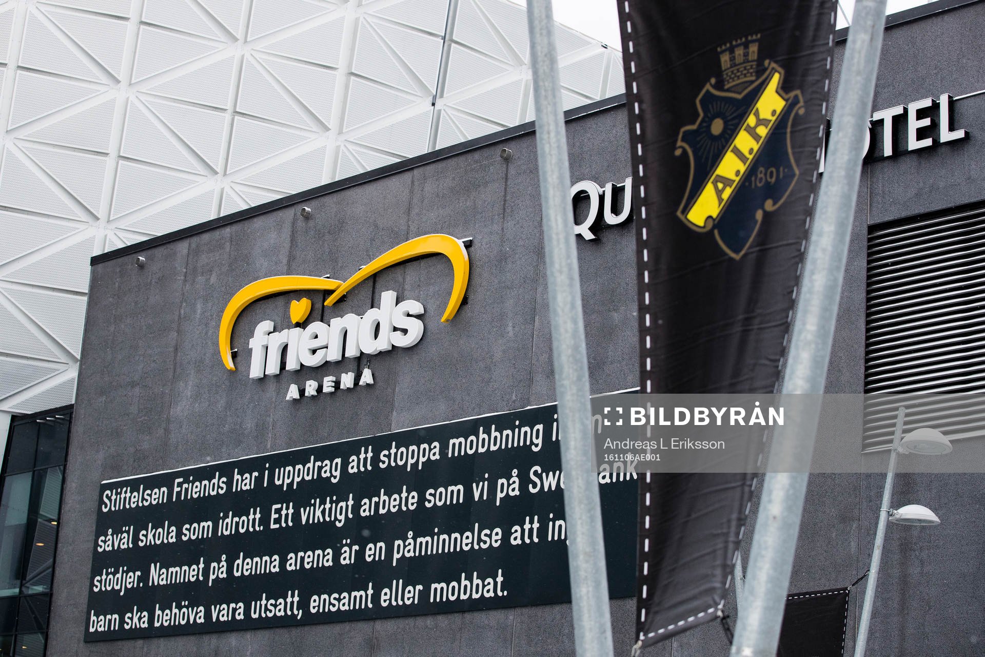 Friends Arena och dess logotyp