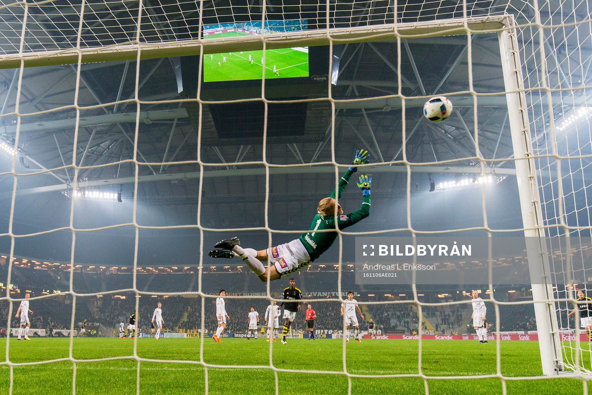 s Ebenezer Ofori (ej i bild) som resulterar i 3-1 för AIK