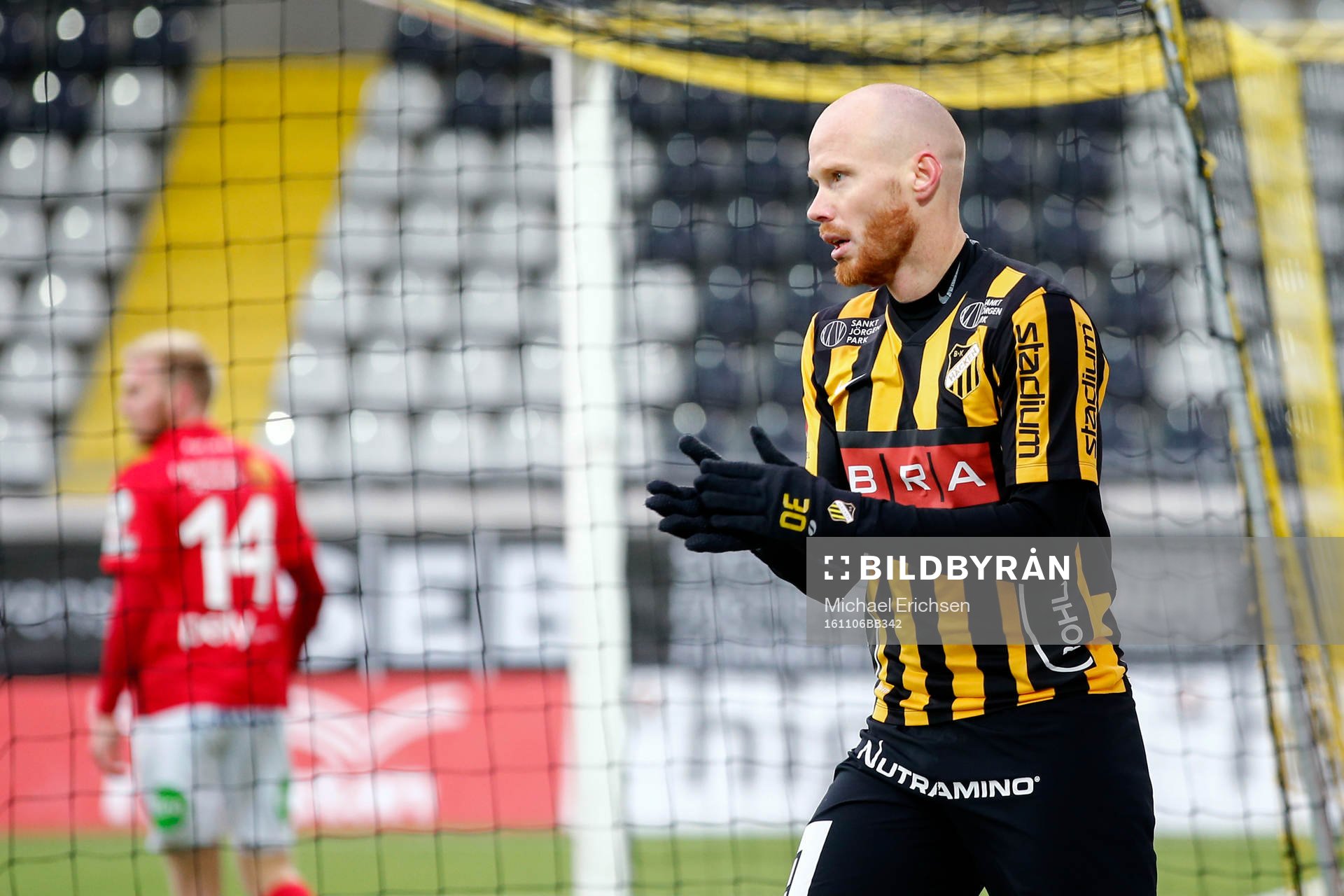 Häckens Alexander Farnerud jublar