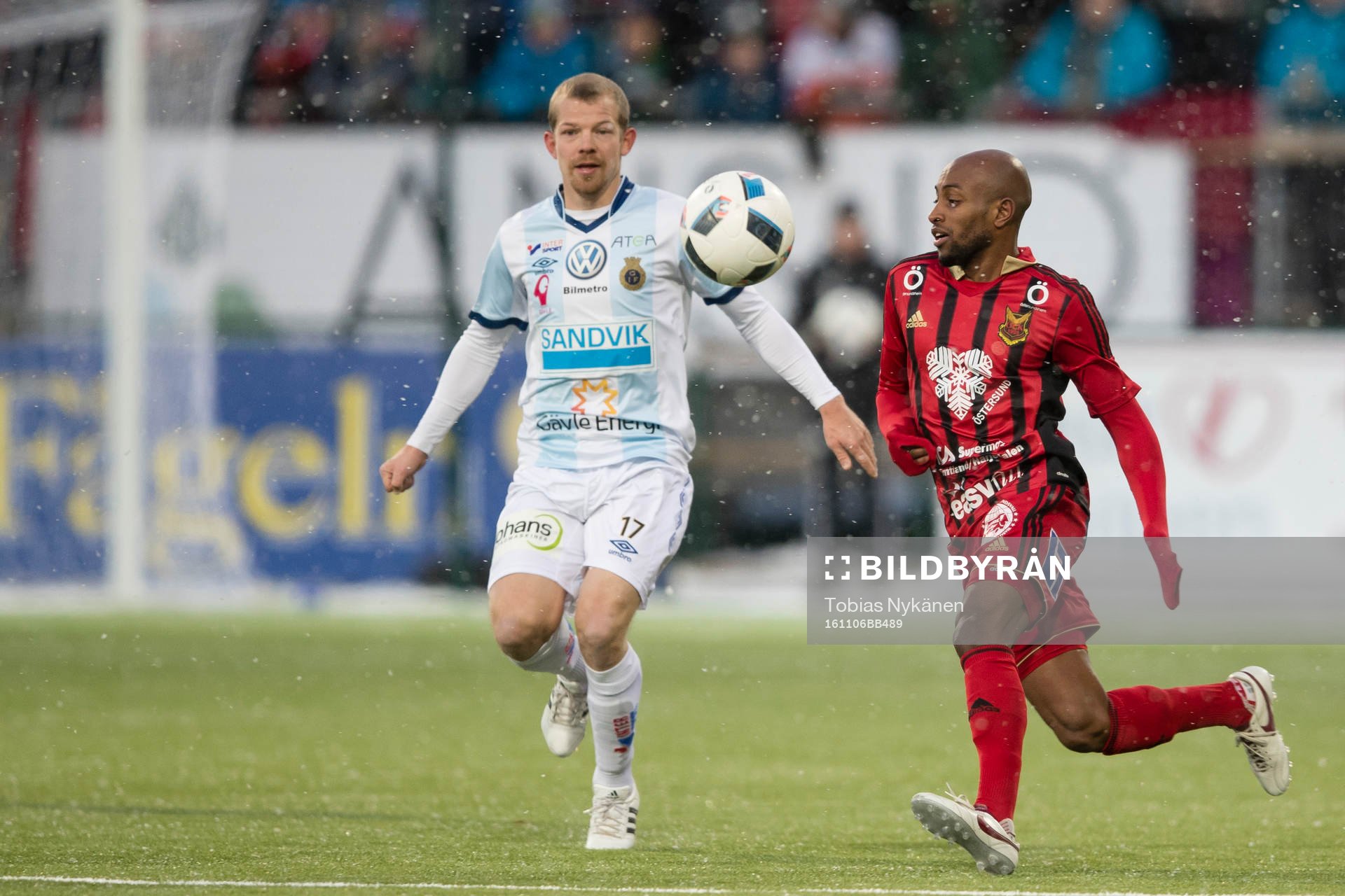 Östersunds Fouad Bachirou mot Gefles Jonas Lantto