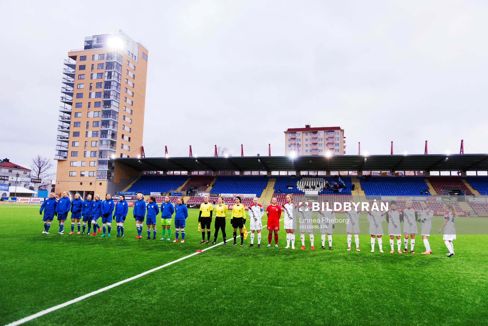 Eskilstunas och Hovås Billdals spelare ställer upp