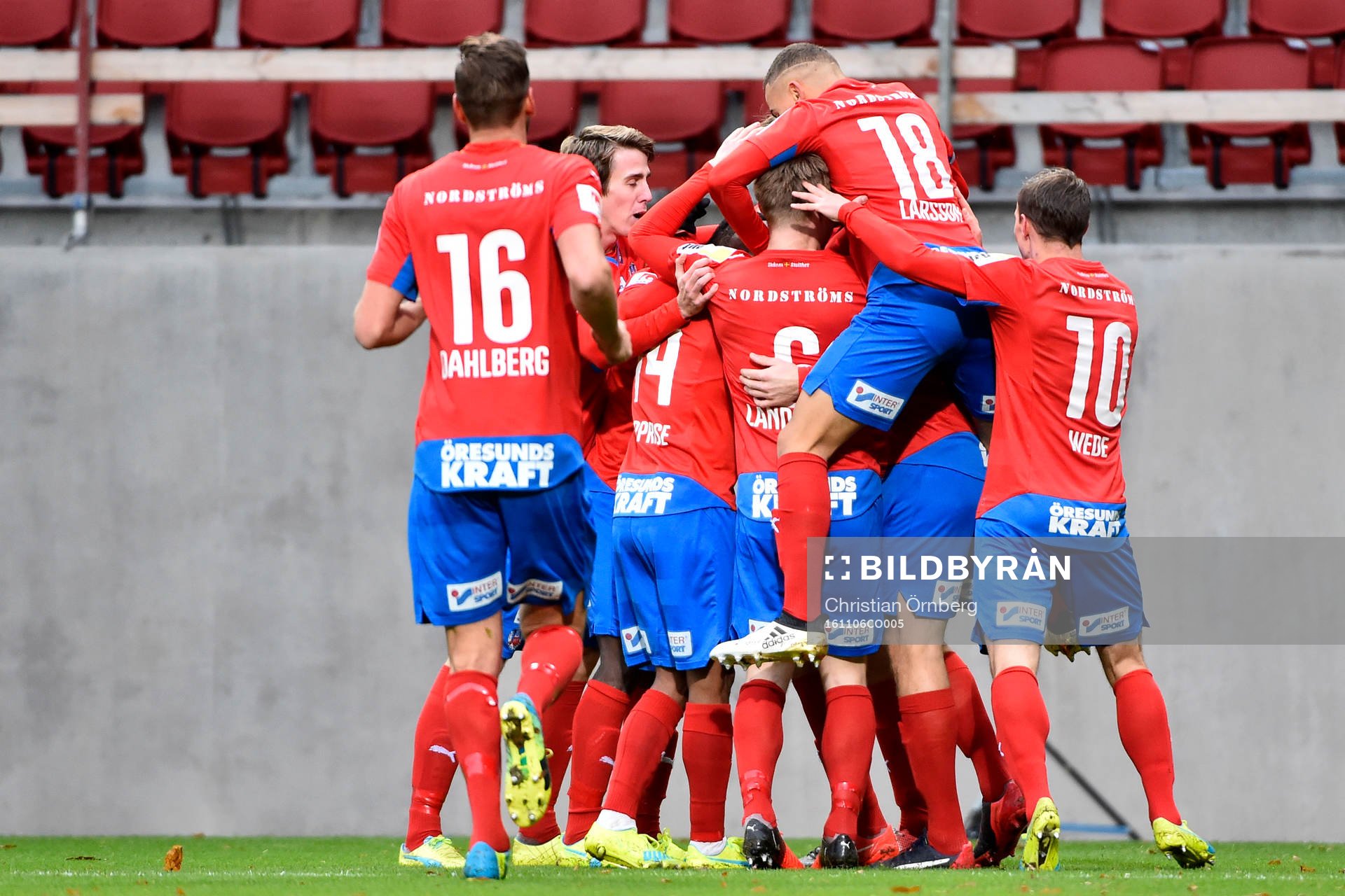 Helsingborgs spelare jublar