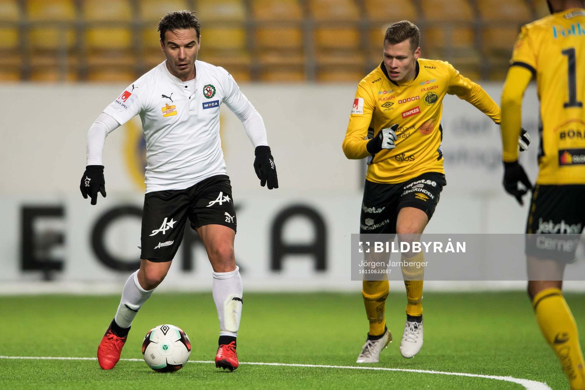 Örebros Nordin Gerzic och Elfsborgs Viktor Claesson