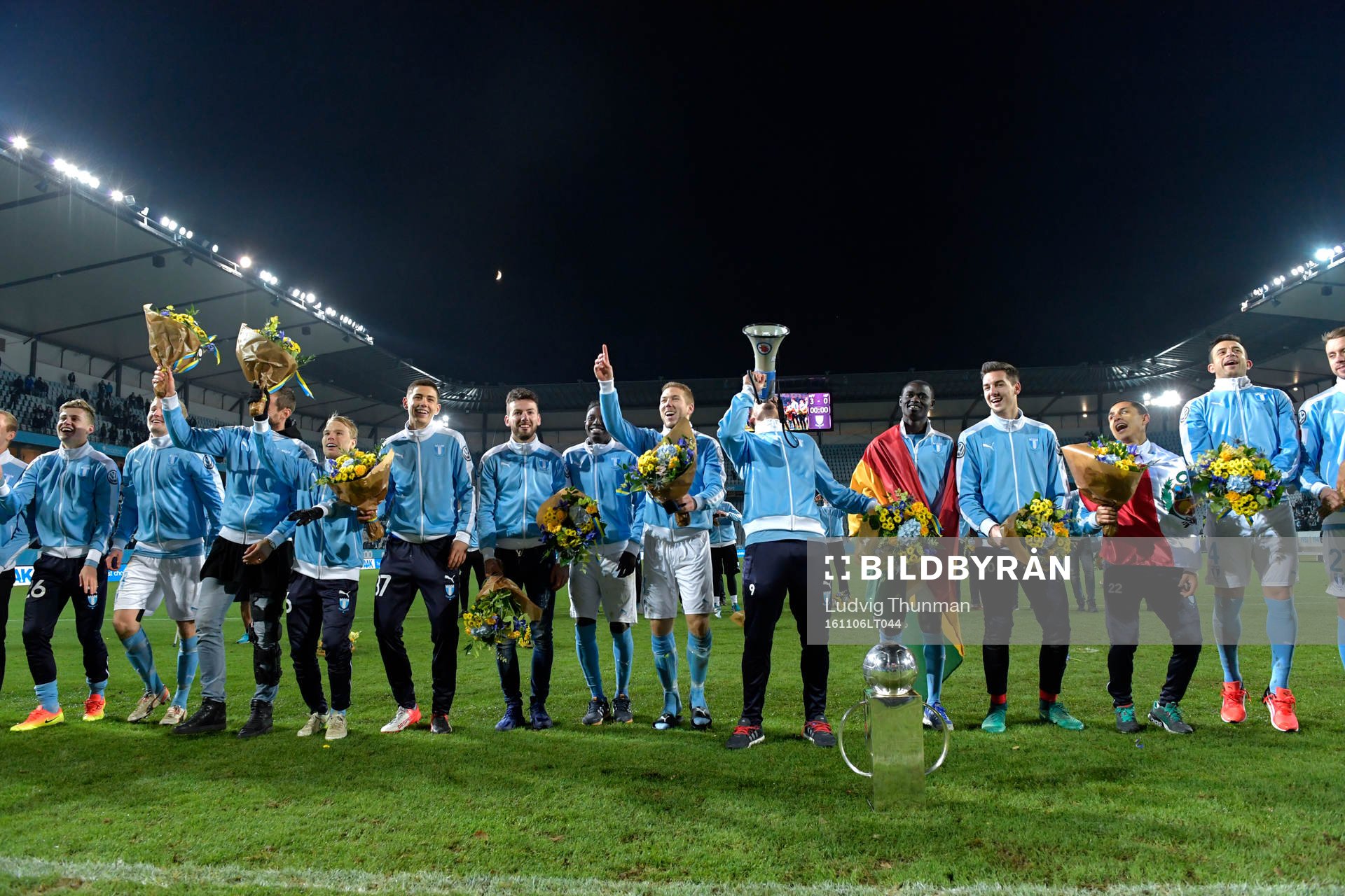 Malmö FFs spelare jublar för SM-guldet
