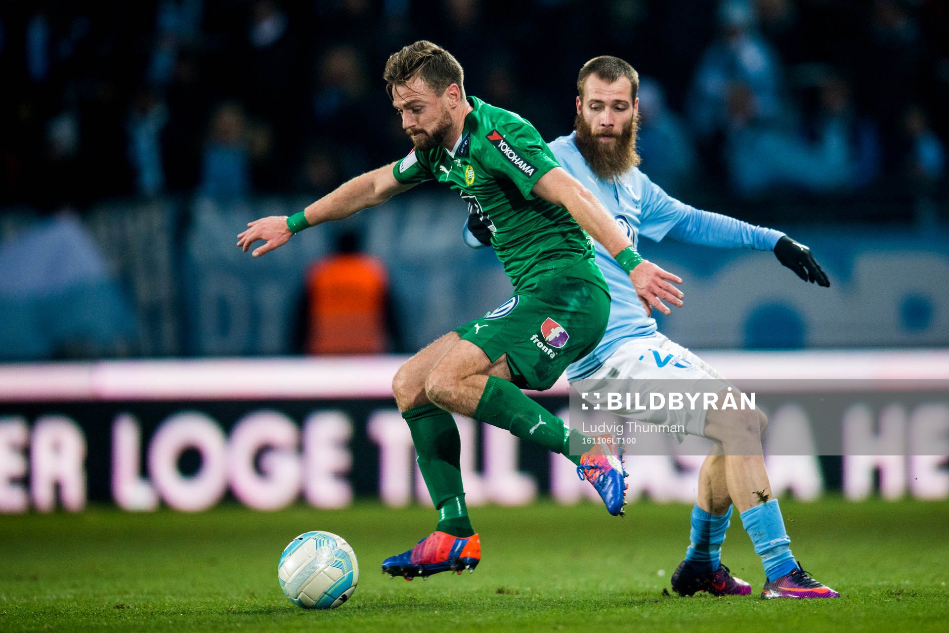 Hammarbys Arnór Smárason och Malmö FFs Jo Inge Berget
