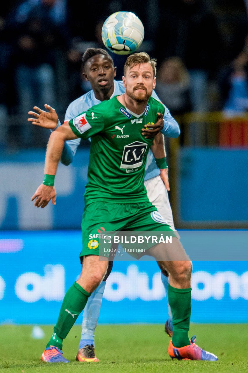 Hammarbys Arnór Smárason och Malmö FFs Pa Konate