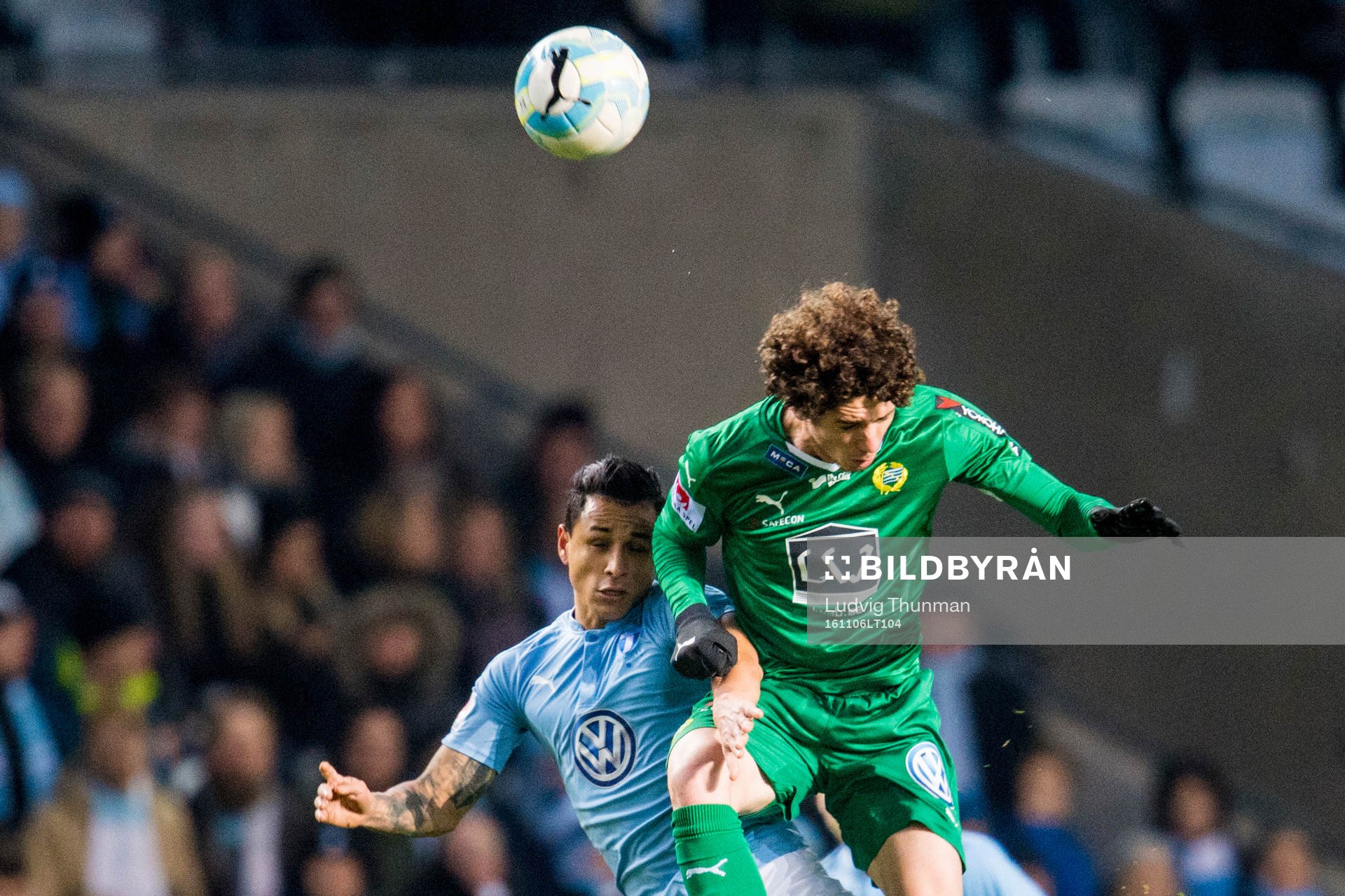 Malmö FFs Yoshimar Yotún och Hammarbys Romulo Cabral