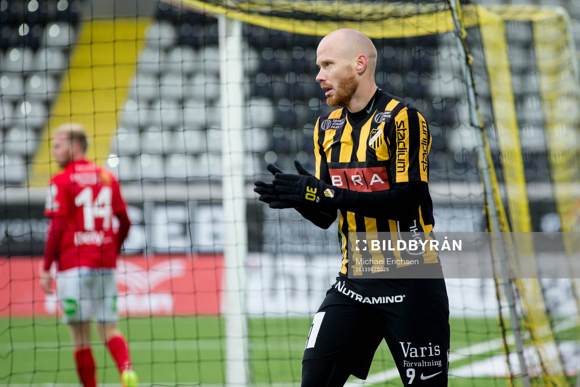 Häckens Alexander Farnerud jublar