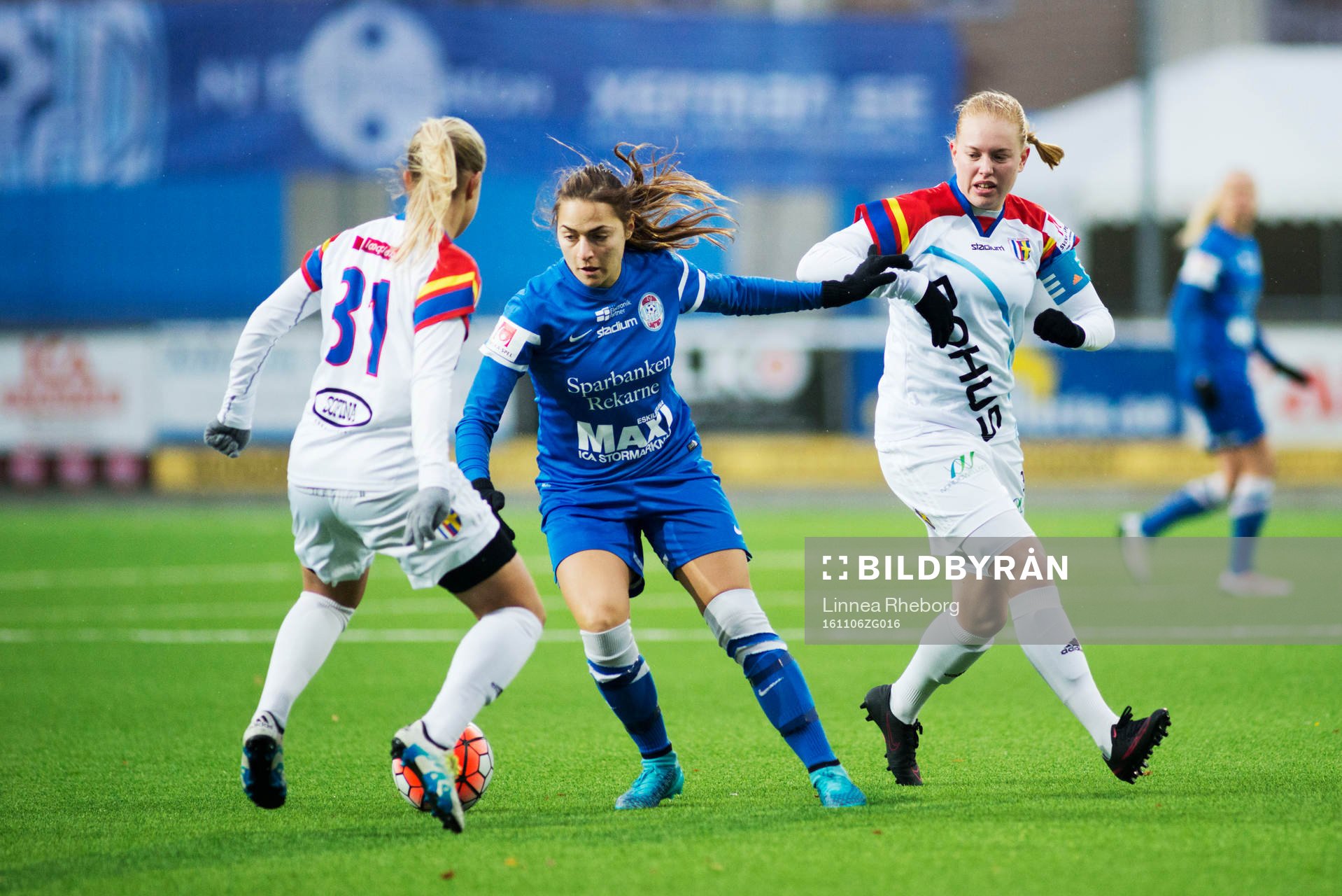 Eskilstunas Elena Sadiku och Hovås Billdals Ella Wallfur