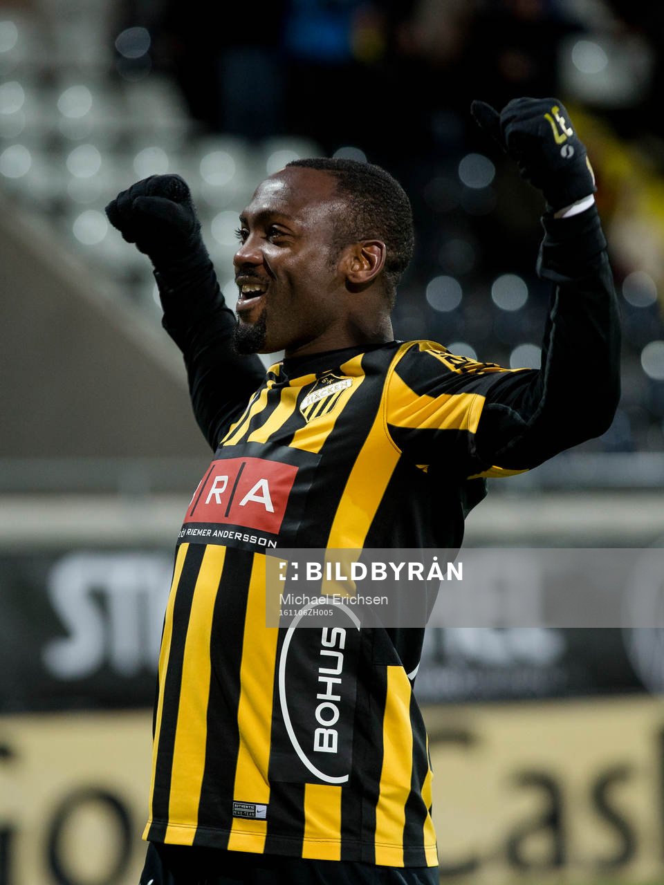 Häckens John Owoeri jublar