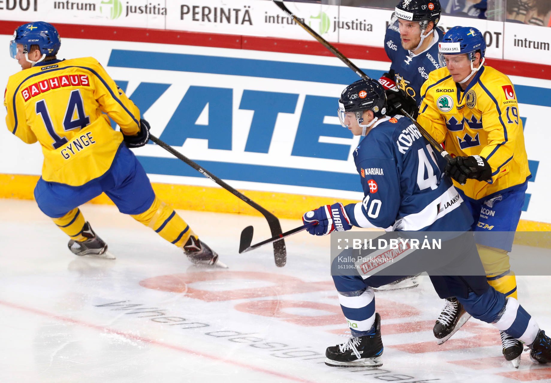 Sweden¥s Richard Gynge, Finland¥s Jarno Koskiranta and