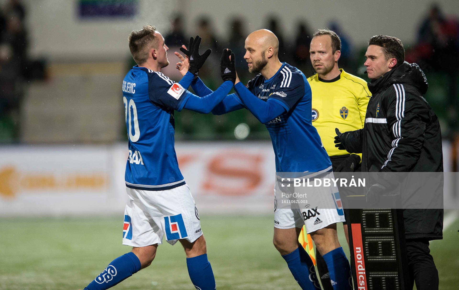 Sundsvalls Stefan Ålander byter med Sundsvalls Smajl