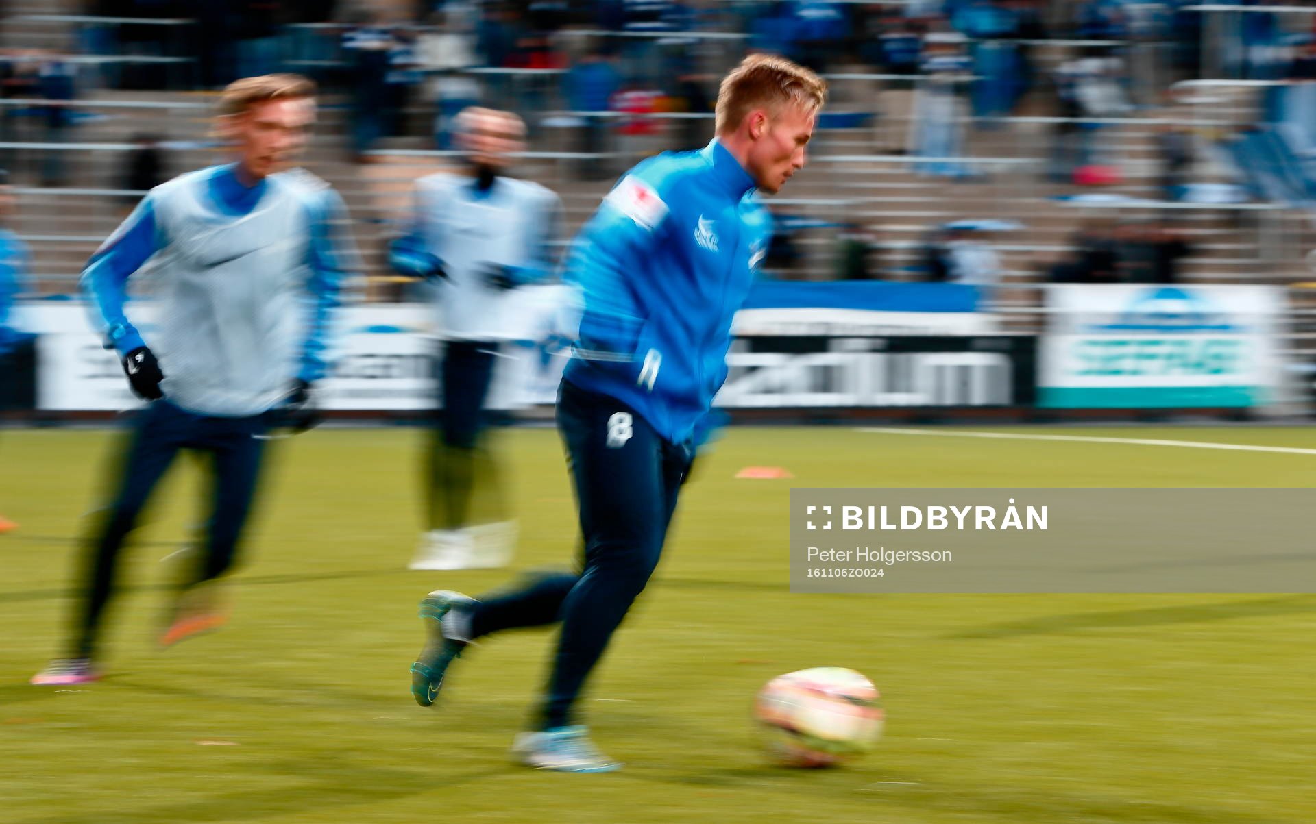 Norrköpings Nicklas Bärkroth värmer upp