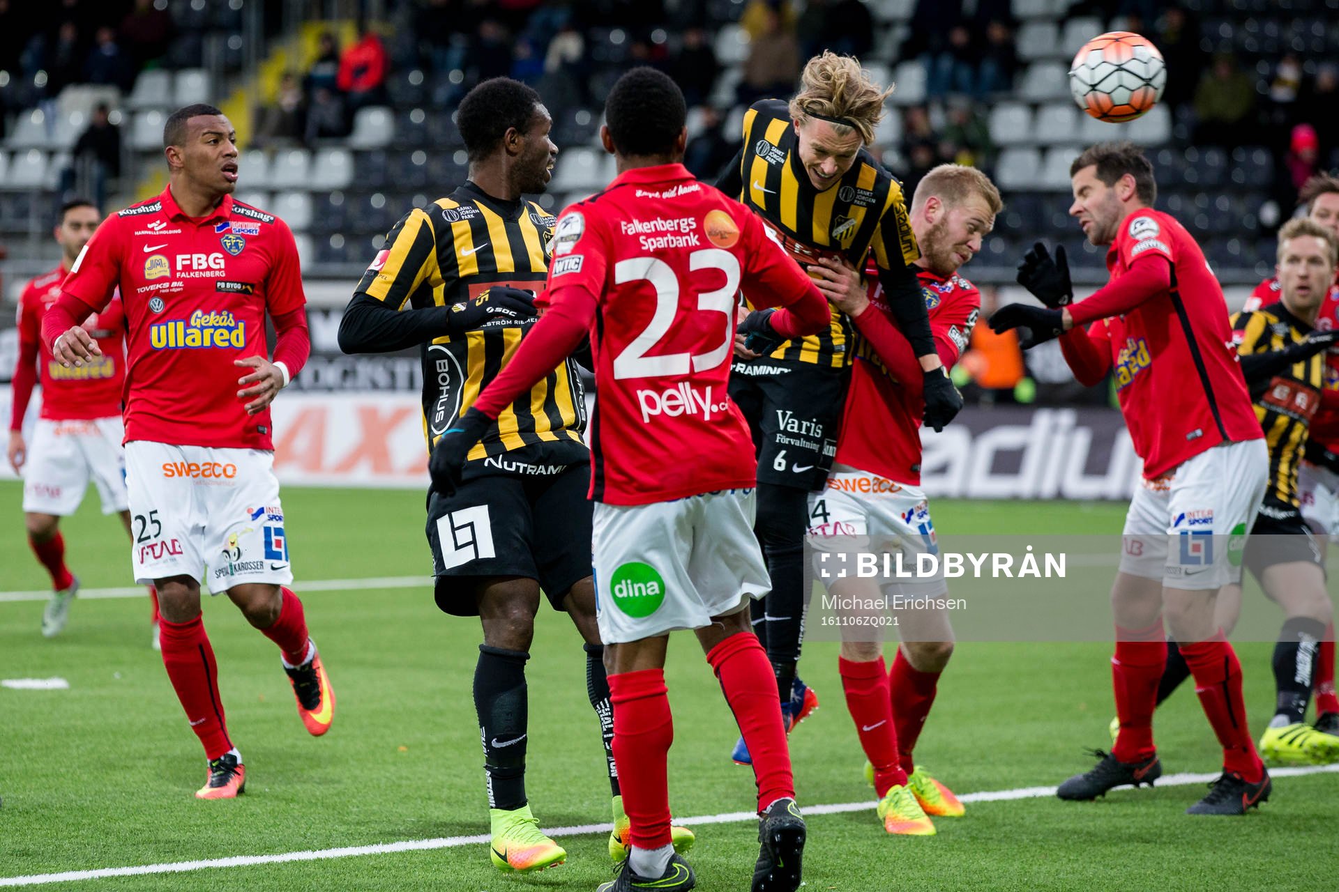 Häckens Rasmus Schuller nickar in 2-0