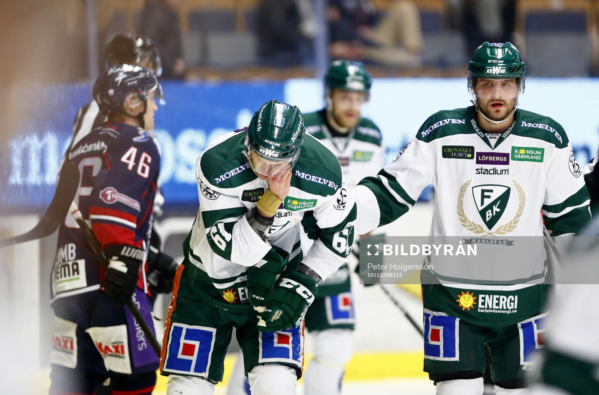 Färjestads Johan Ryno ont i ögat