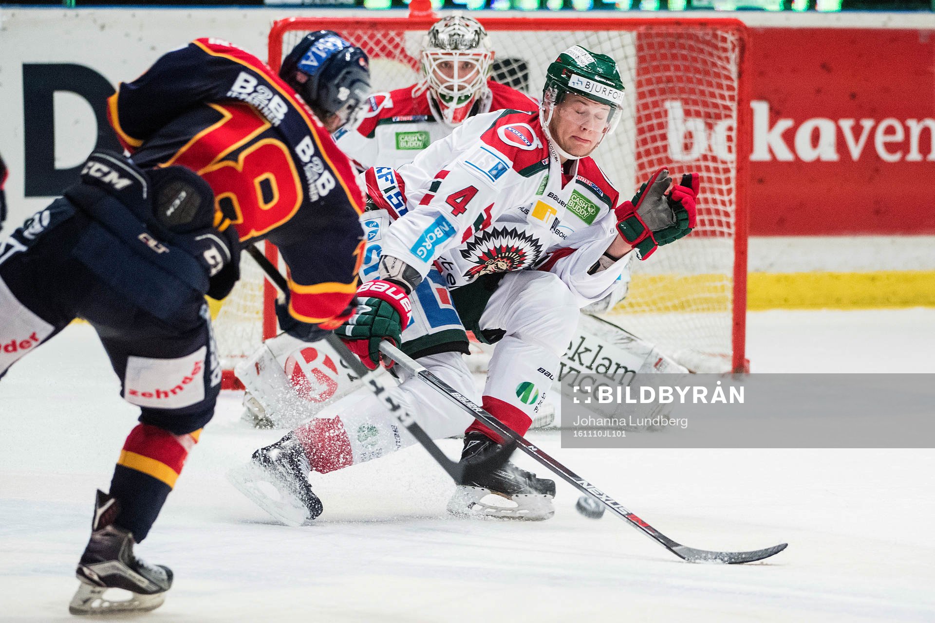 Djurgårdens Juuso Ikonen gör 3-2 bakom Frölundas Jacob