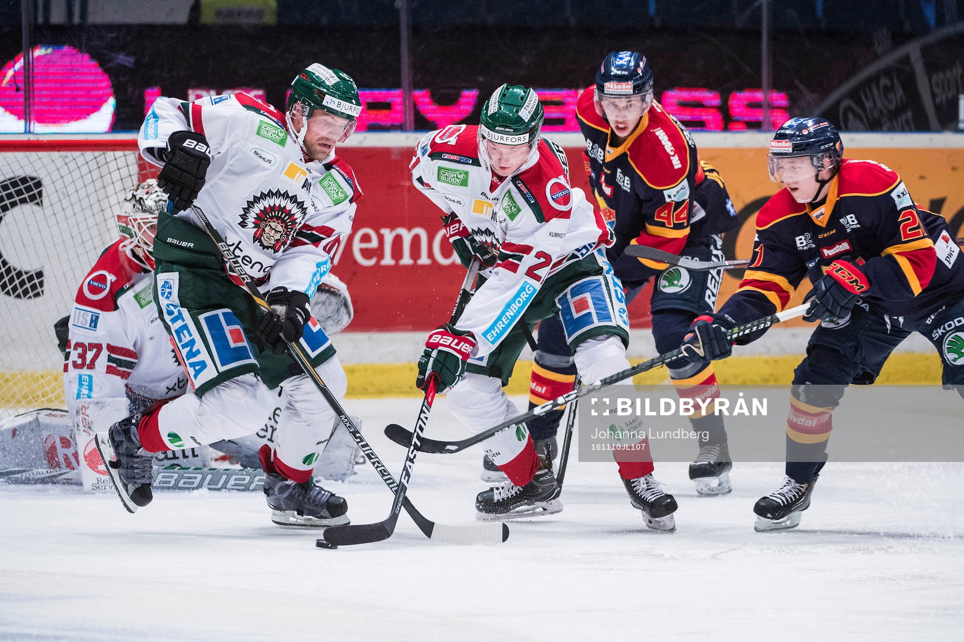 Frölundas Sean Bergenheim och Christoffer Ehn mot