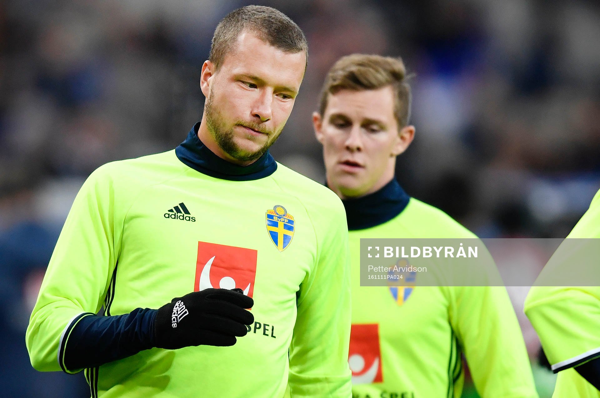 Sveriges Jakob Johansson värmer upp