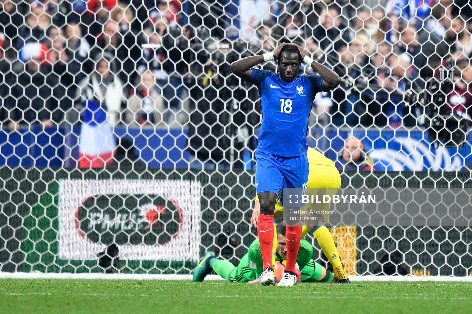 Frankrikes Moussa Sissoko deppar