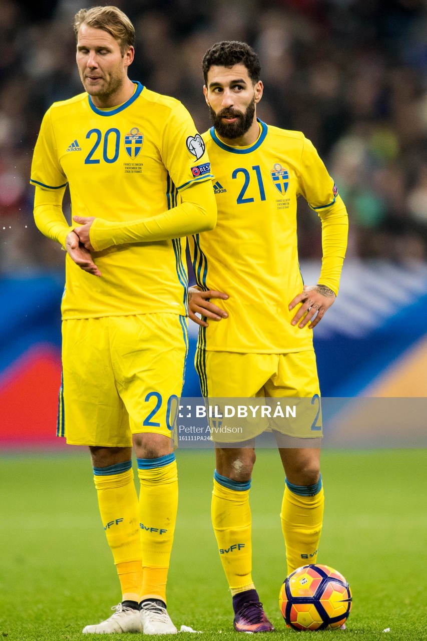 Sveriges Ola Toivonen och Jimmy Durmaz